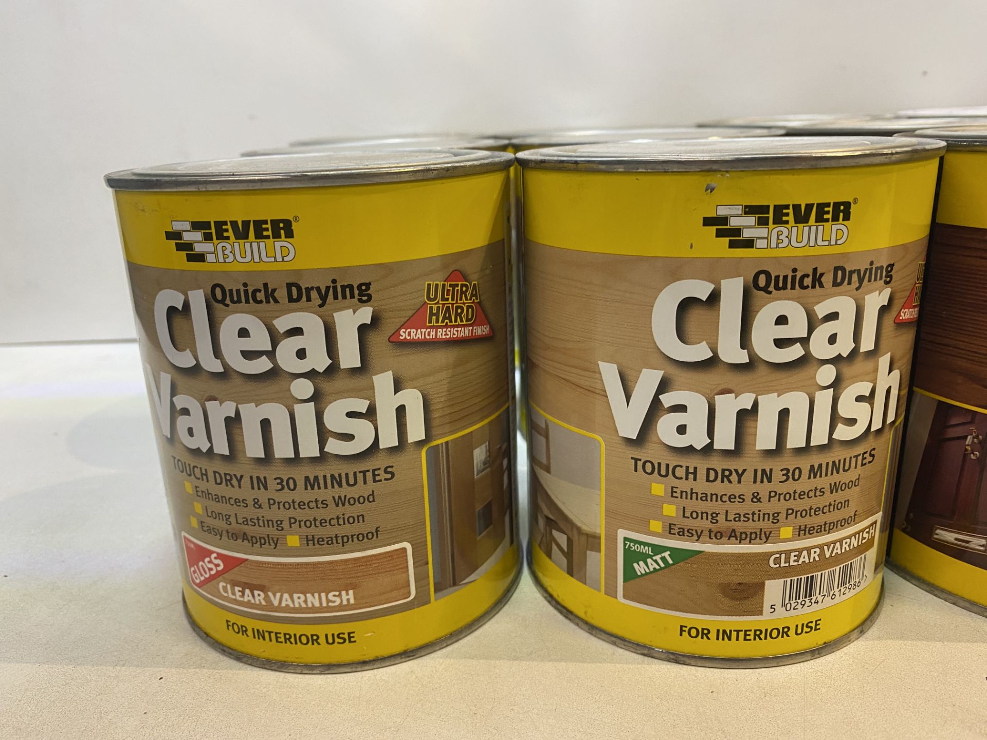 18 x Tubs Of Various Everbuild Wood Stain & Clear Varnish - See Photos & Description - Image 2 of 4