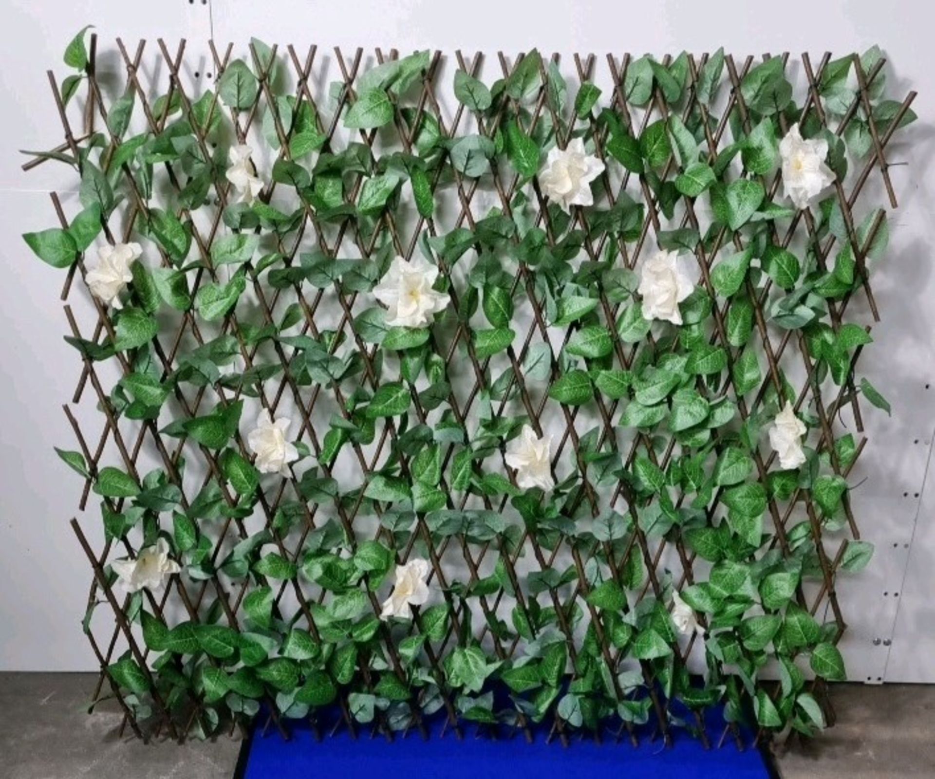 White Flowered & Leaf Effect Covered Trellis | Size: 1300 x 1130mm