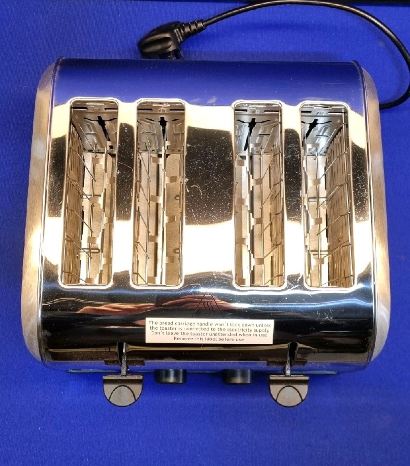 Russell Hobbs Chrome 18790 4 Slice Toaster (Some Slight Marks) - Image 3 of 4