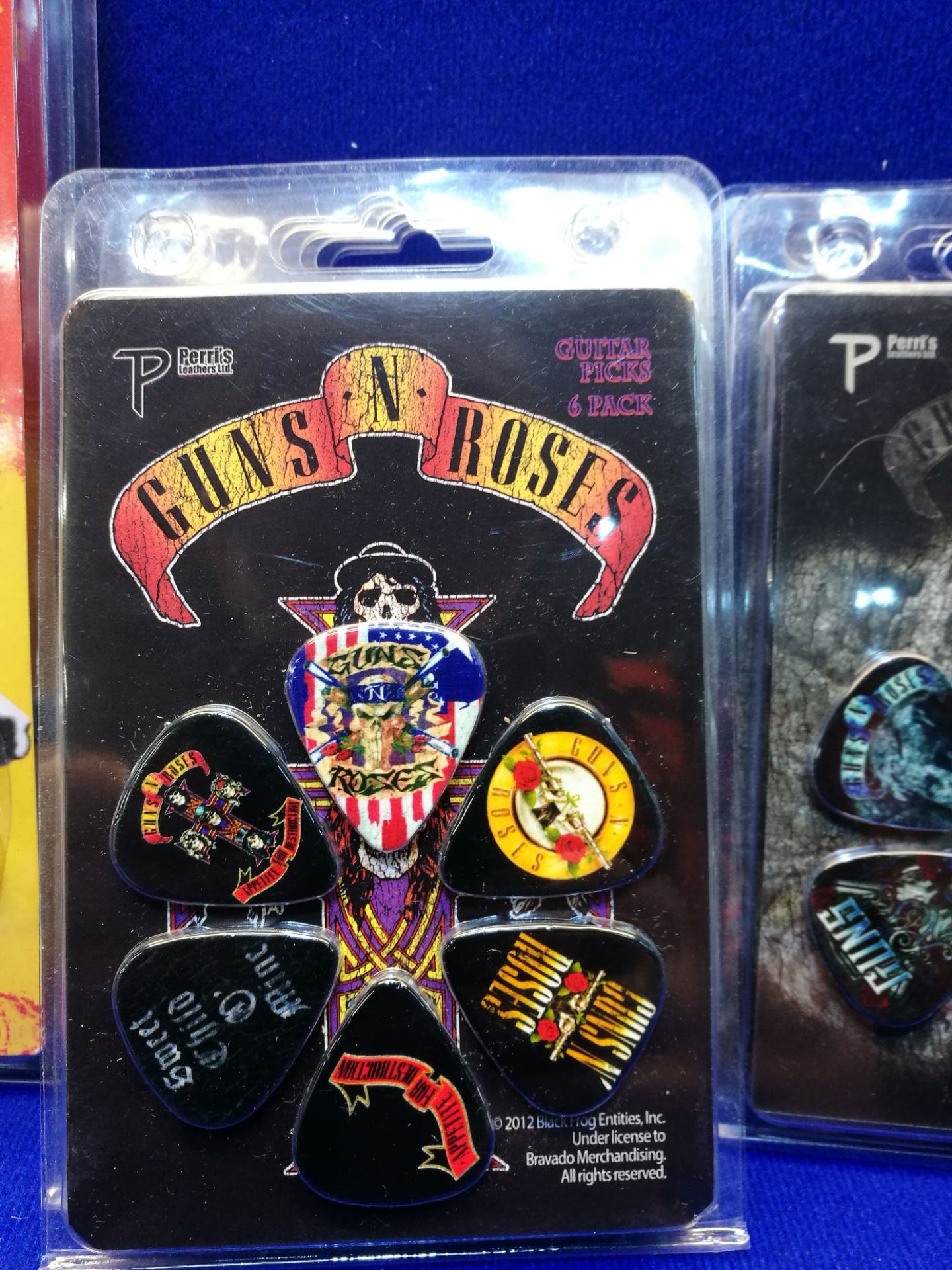 Assortment of Guns N' Roses Themed Pick Packs - 3 Variants, 9 Packs Total - Image 3 of 4