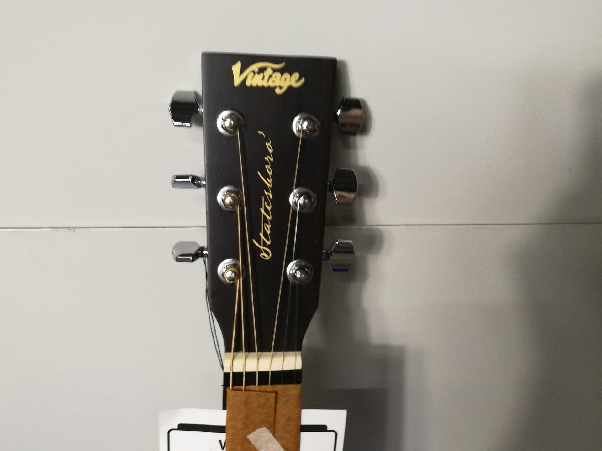 VINTAGE Statesboro' Parlour V880WK Acoustic Guitar - Whisky Sour - Image 2 of 5