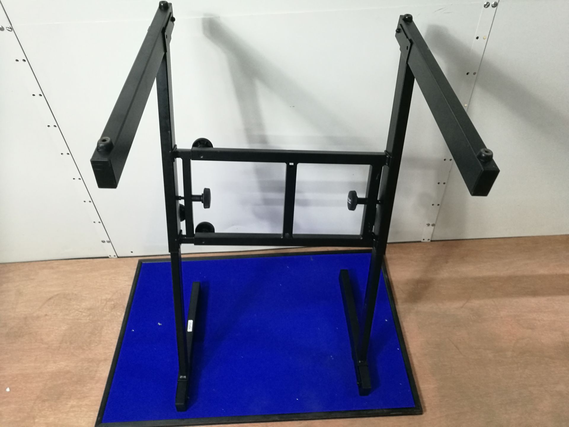 On Stage Stands - KS7350 Pro Heavy Duty Folding Z Keyboard Stand