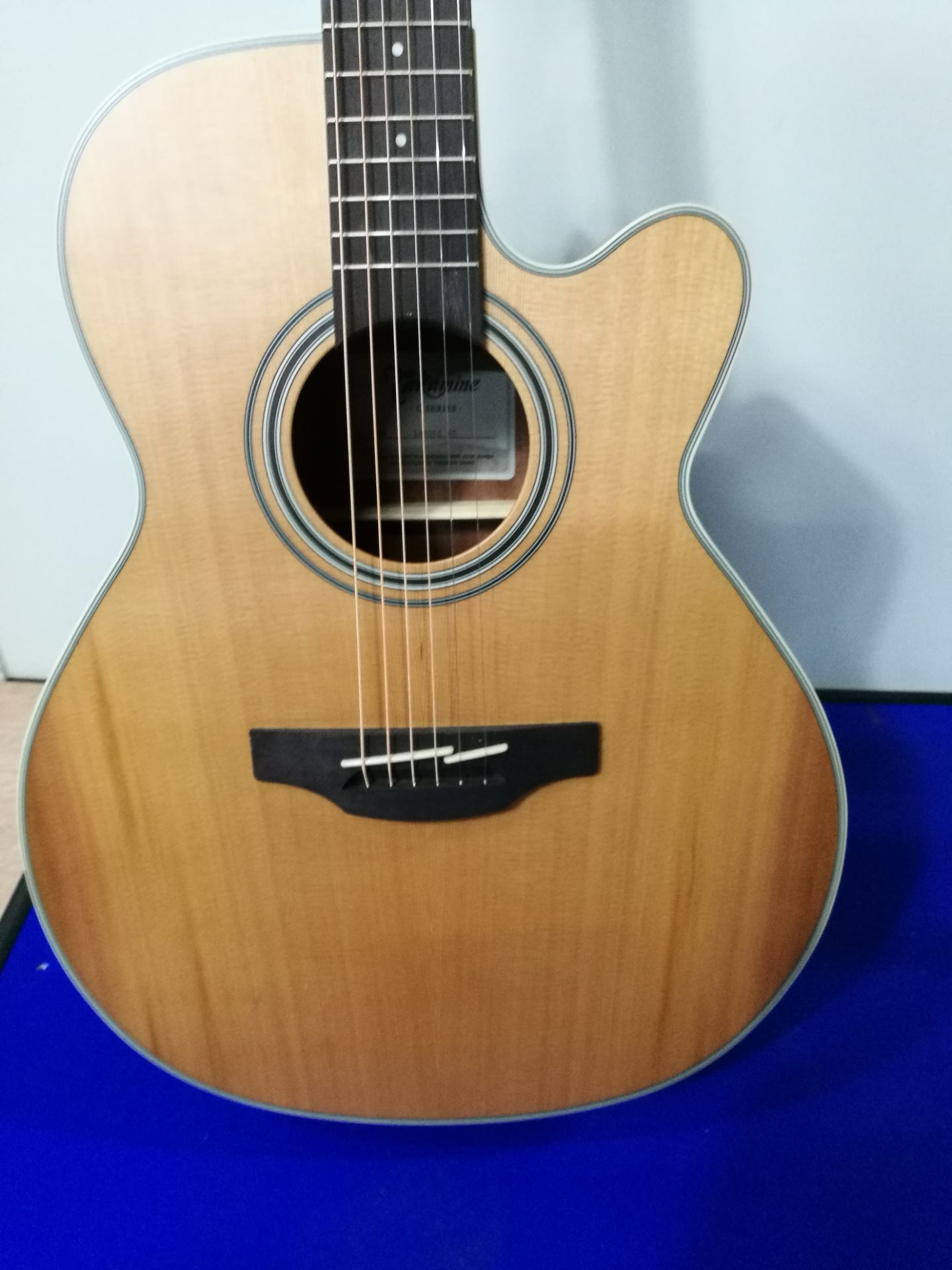 Takamine GN20CE-NS Electro Acoustic Guitar - Image 3 of 7