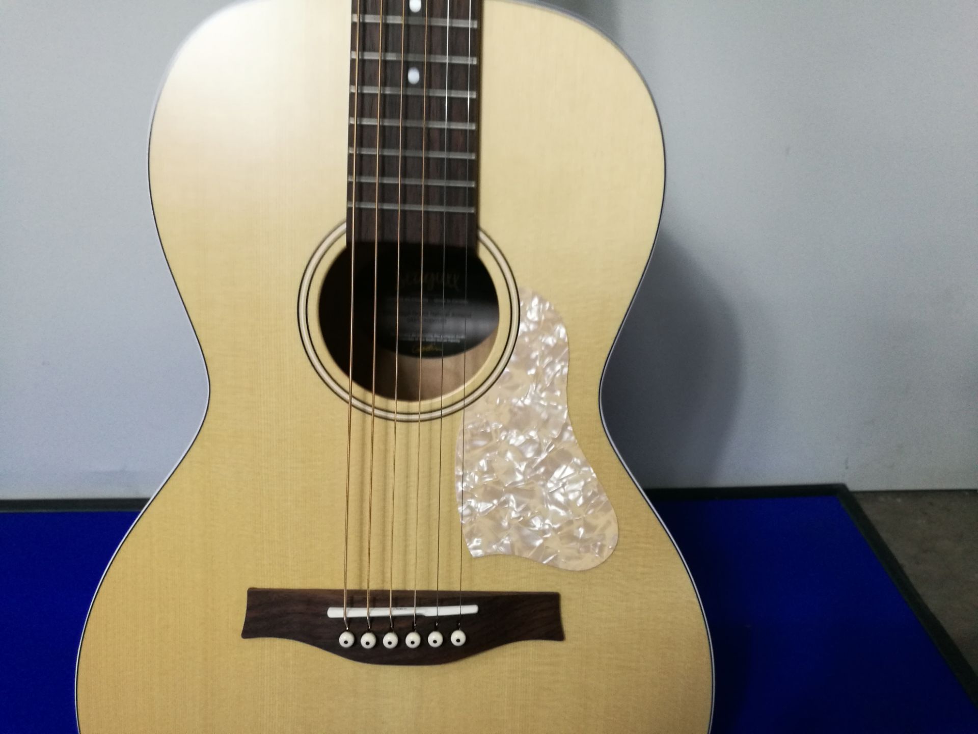 SEAGULL Entourage Grand Natural Almond Parlour Acoustic Guitar - Image 3 of 5