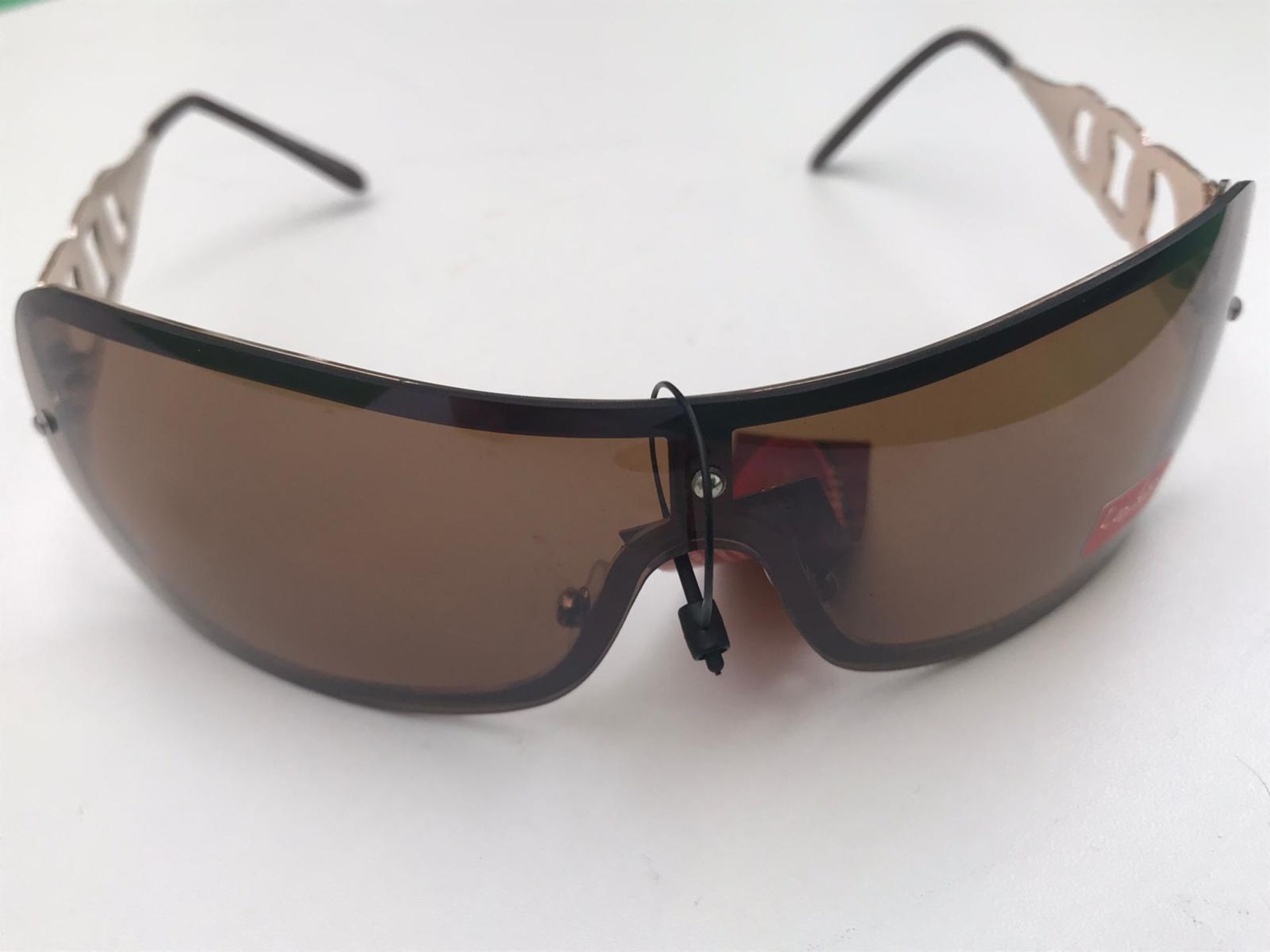 100x La Lu Branded Sunglasses | Various Styles | Unopened & Unused - Image 17 of 33