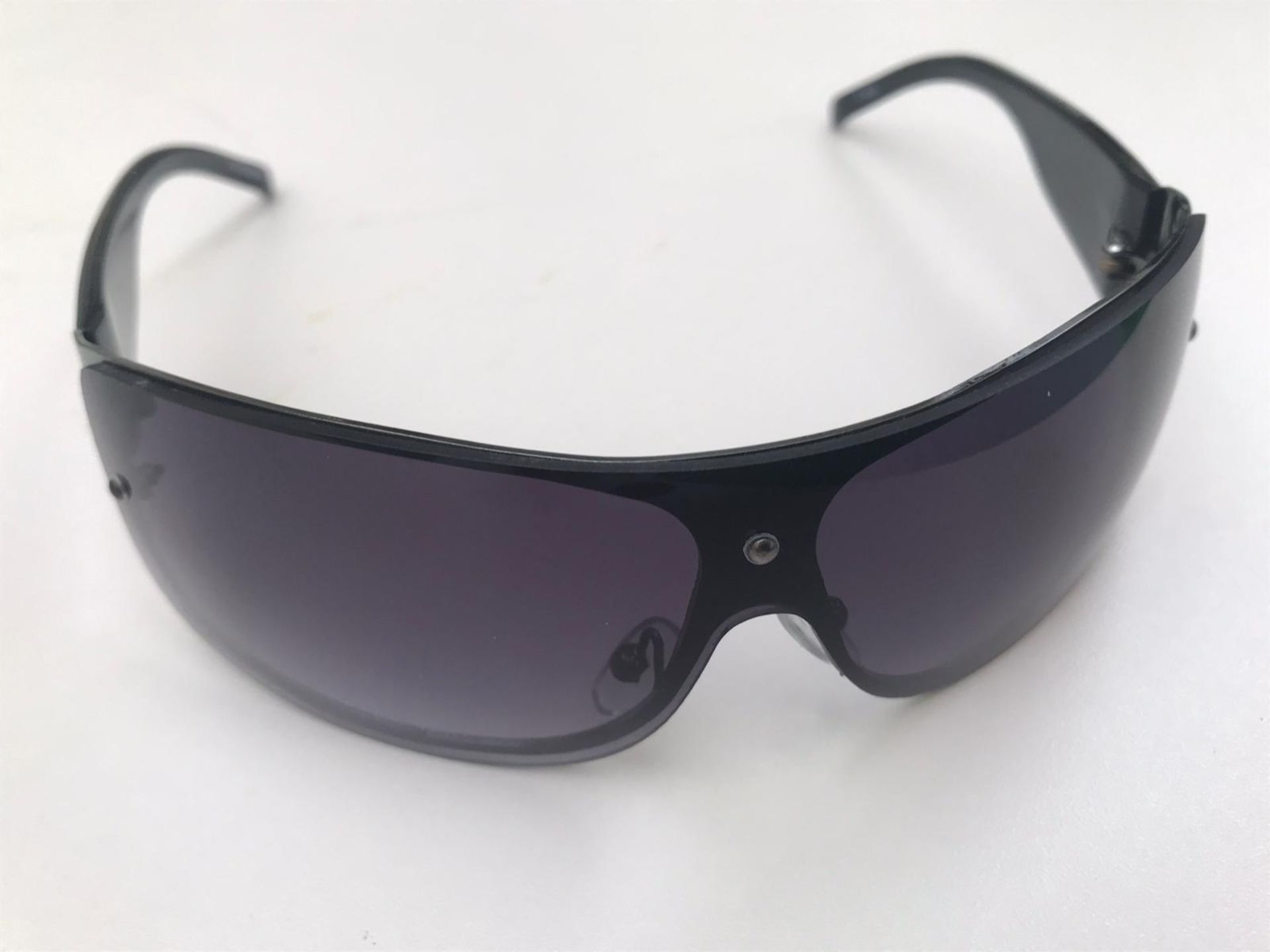 100x La Lu Branded Sunglasses | Various Styles | Unopened & Unused - Image 4 of 33