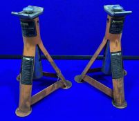 Pair Of Halfords 2 Tonne Axel Stands