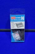 1 x Peco N Scale Level Crossing Set ST-20/ST-21 RRP £15.95