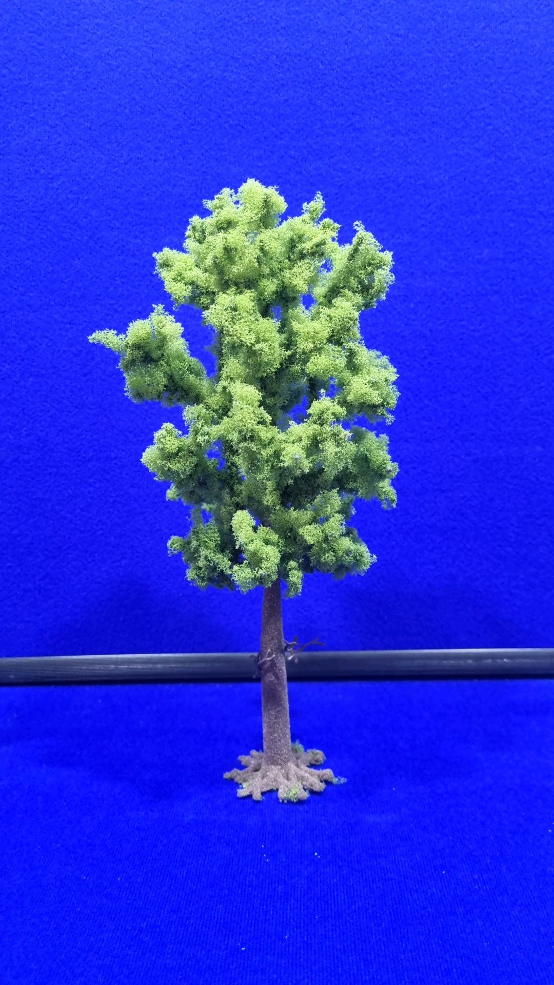 1 x Busch Deciduous Tree 10620 RRP £ 14.08 With Conifers & Foliage - Image 3 of 5
