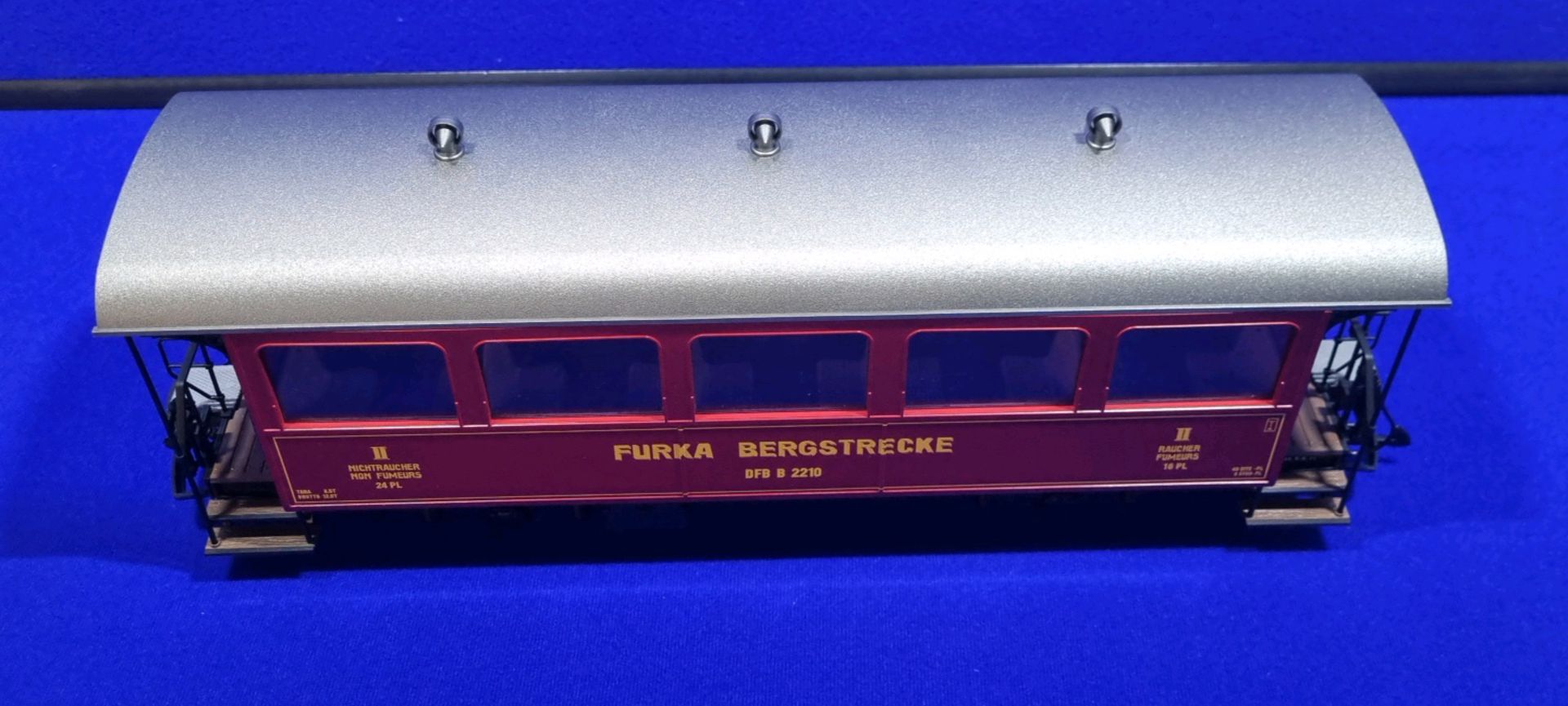 1 x LGB G Scale Coach Passenger Carriage SKU30562 RRP £213.82 - Image 5 of 6
