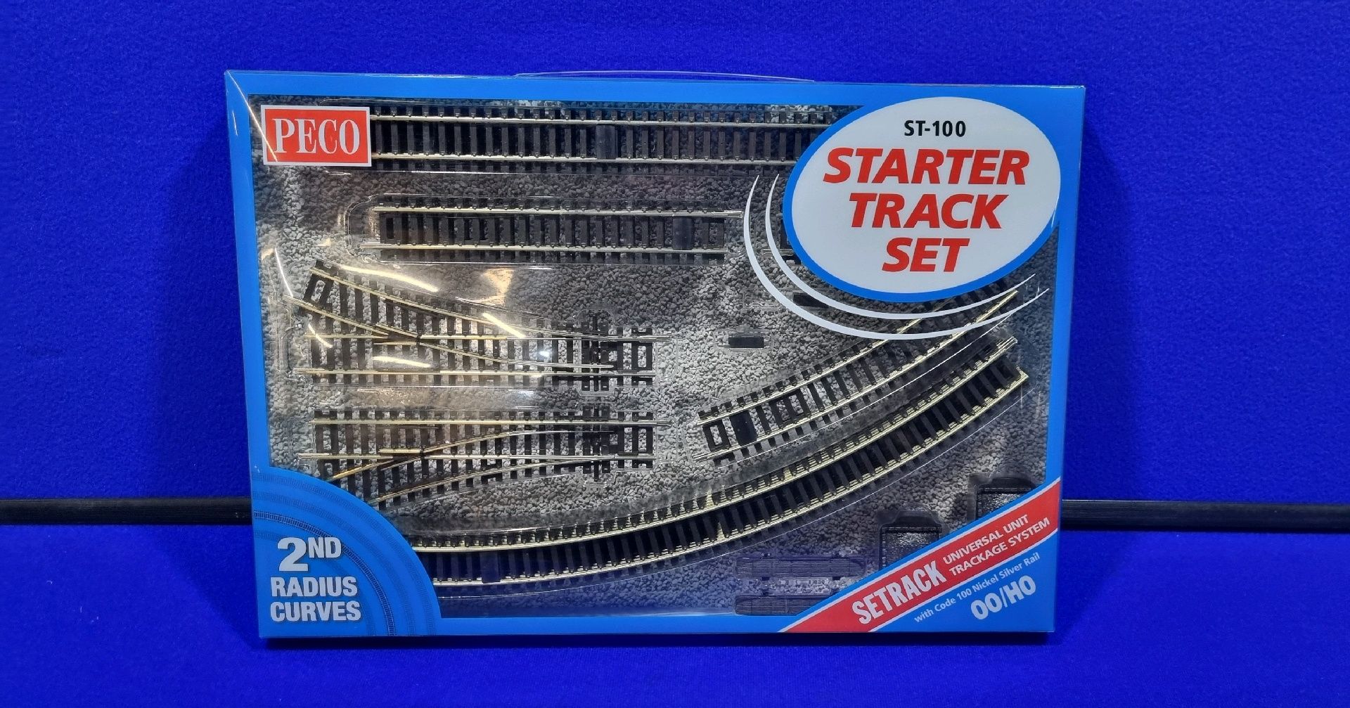1 x Peco 00/H0 Scale Starter Track Set , 2nd Radius ST-100 RRP £82.50