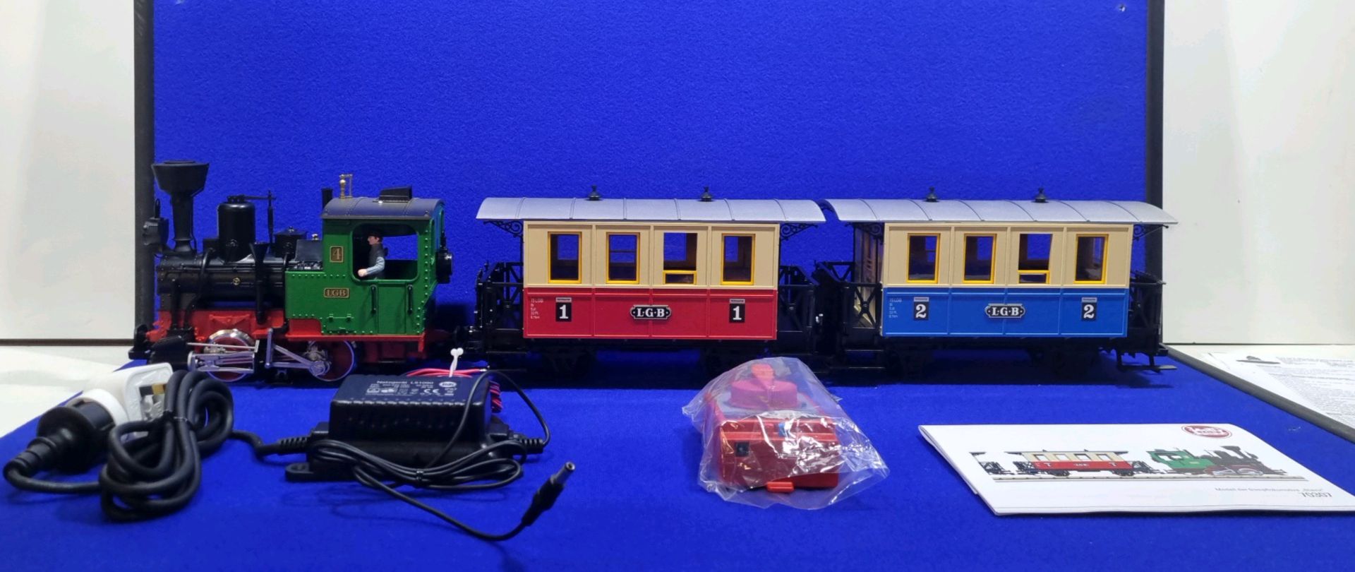 1 x LGB G Scale Trainset Starter Pack SKU70307 RRP £408.00 - Image 2 of 10