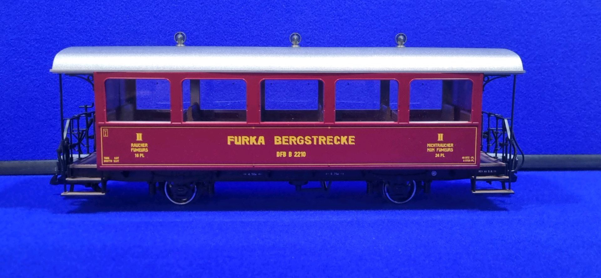 1 x LGB G Scale Coach Passenger Carriage SKU30562 RRP £213.82 - Image 3 of 6