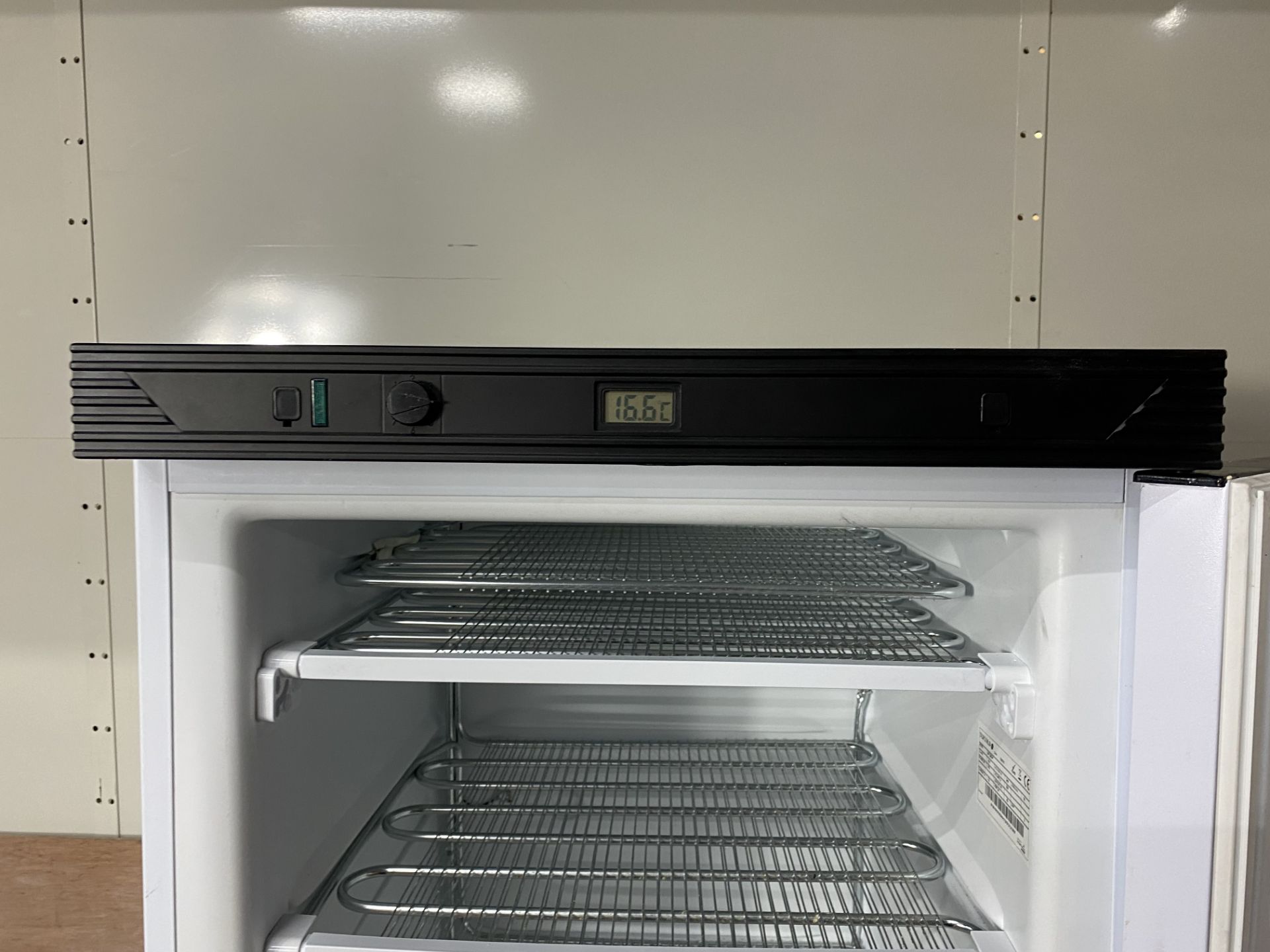 Tefcold | UF1380-P | Upright Freezer - Image 3 of 5