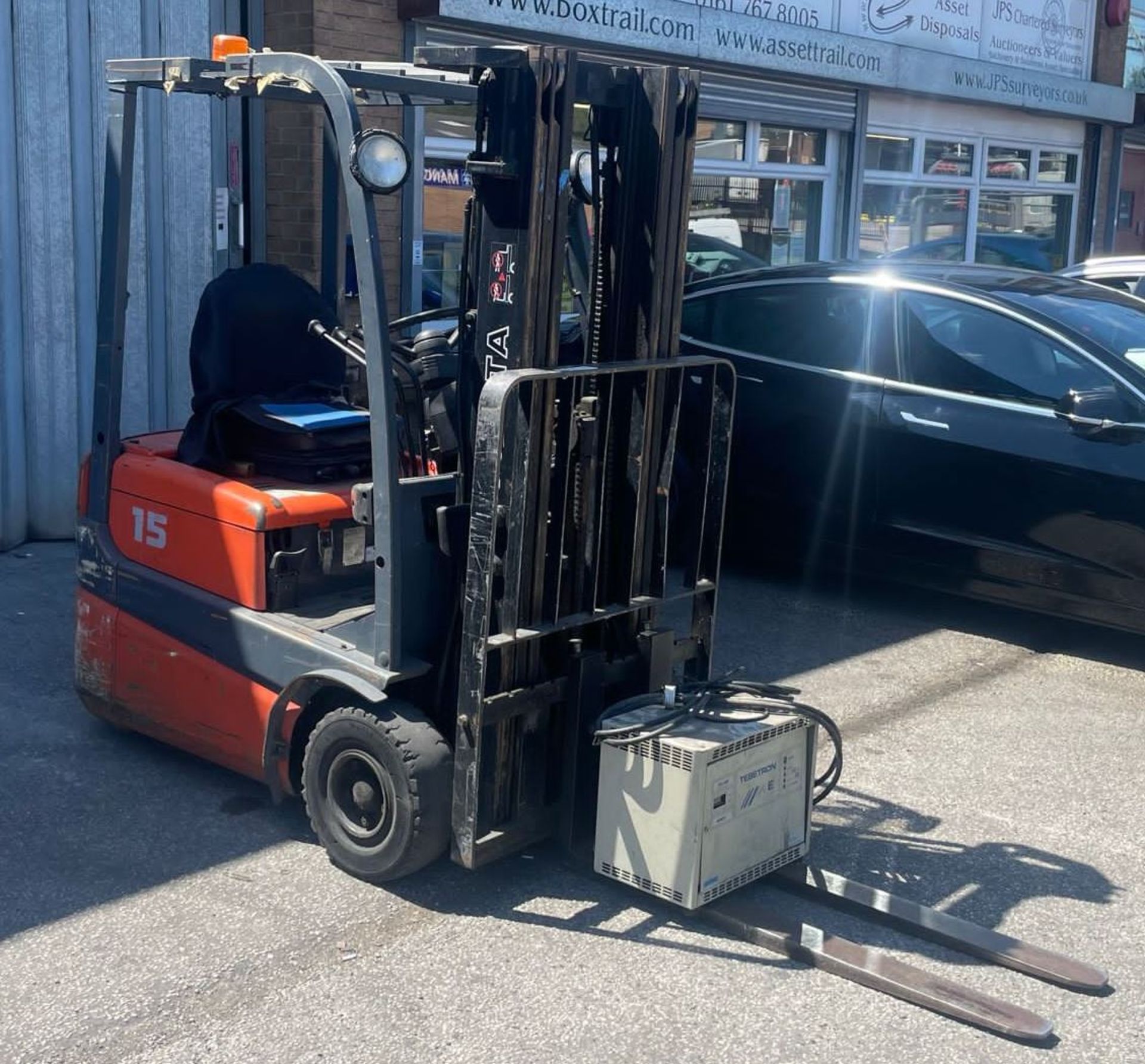 Toyota FBESF15 1.5t Electric Forklift Truck w/ Tebetron E Charger | YOM: 1997 | 6,409 Hours