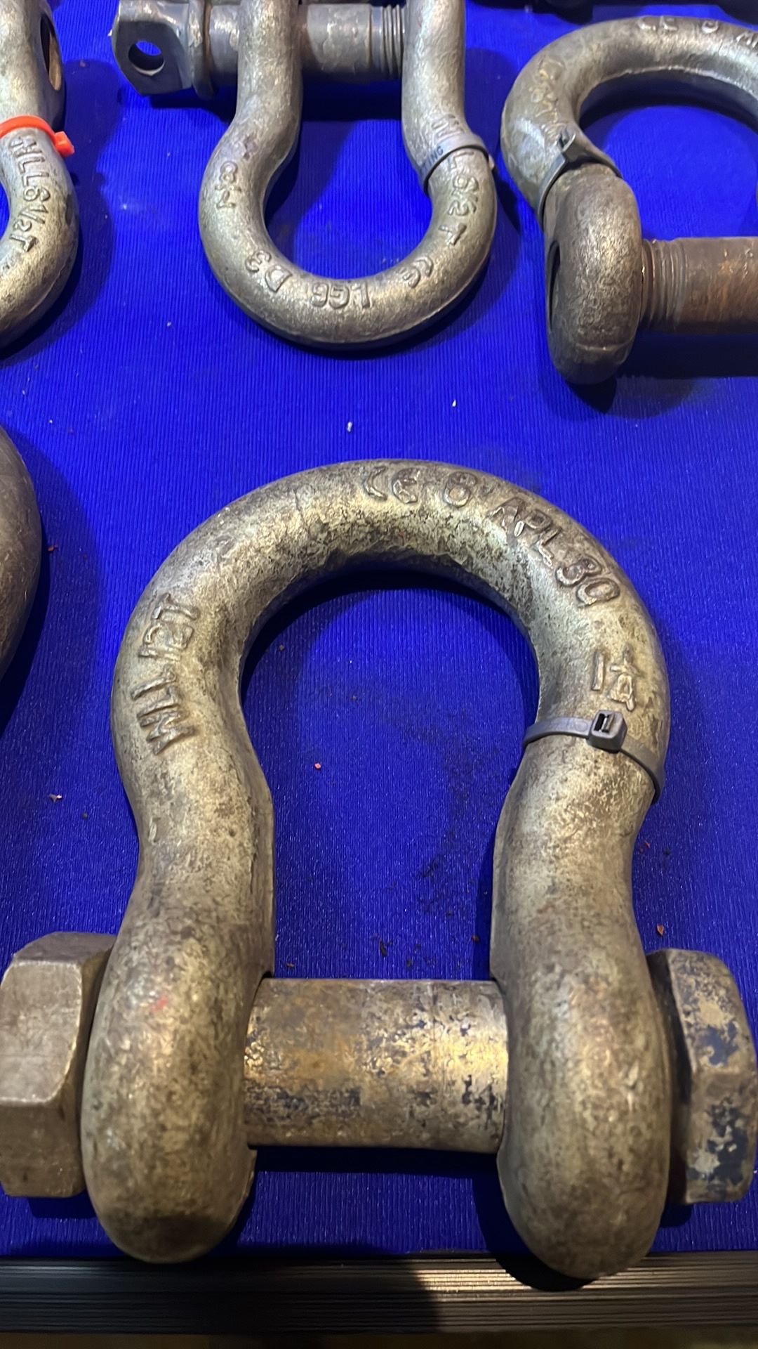 15 x Various Lifting Bow Shackles * As Pictured* - Image 2 of 11