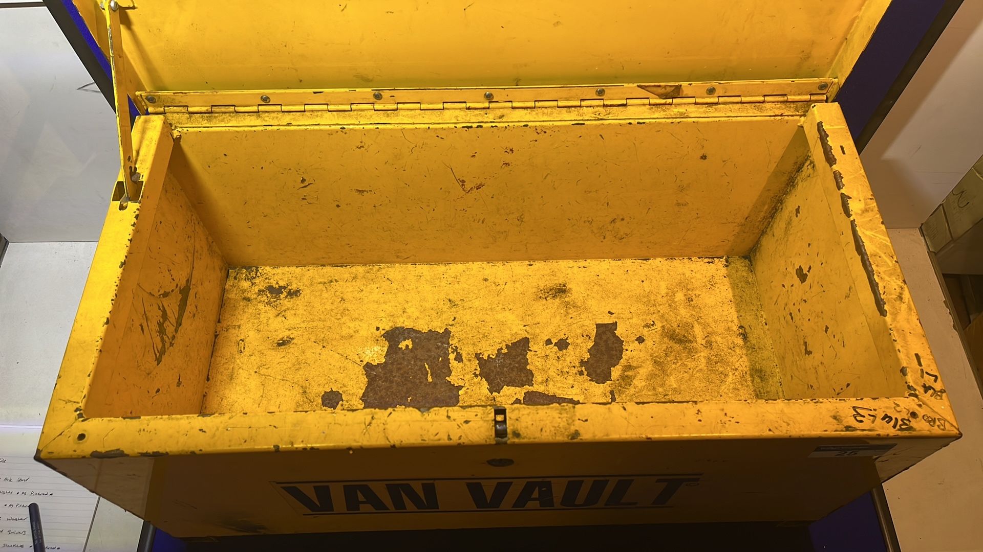 Van Vault Yellow Site Box - Image 2 of 2