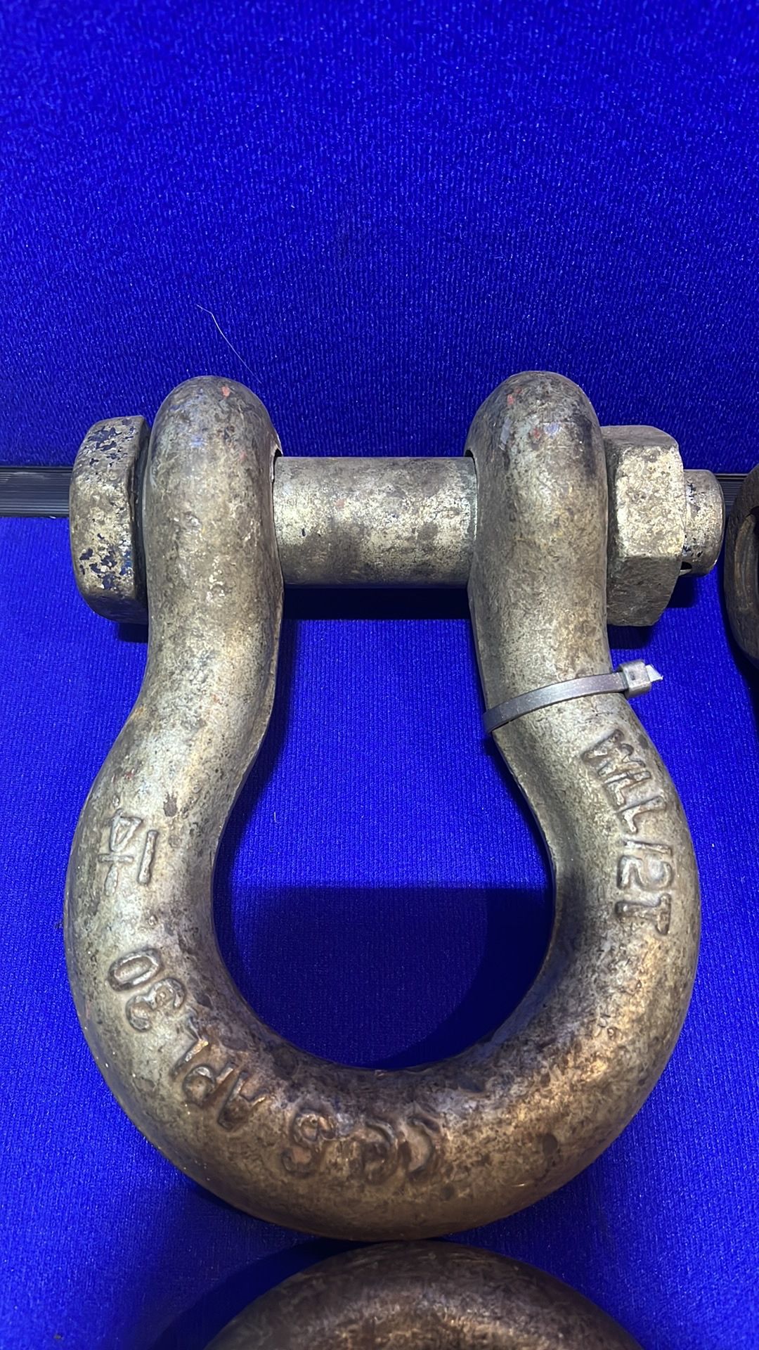 15 x Various Lifting Bow Shackles * As Pictured* - Image 11 of 11