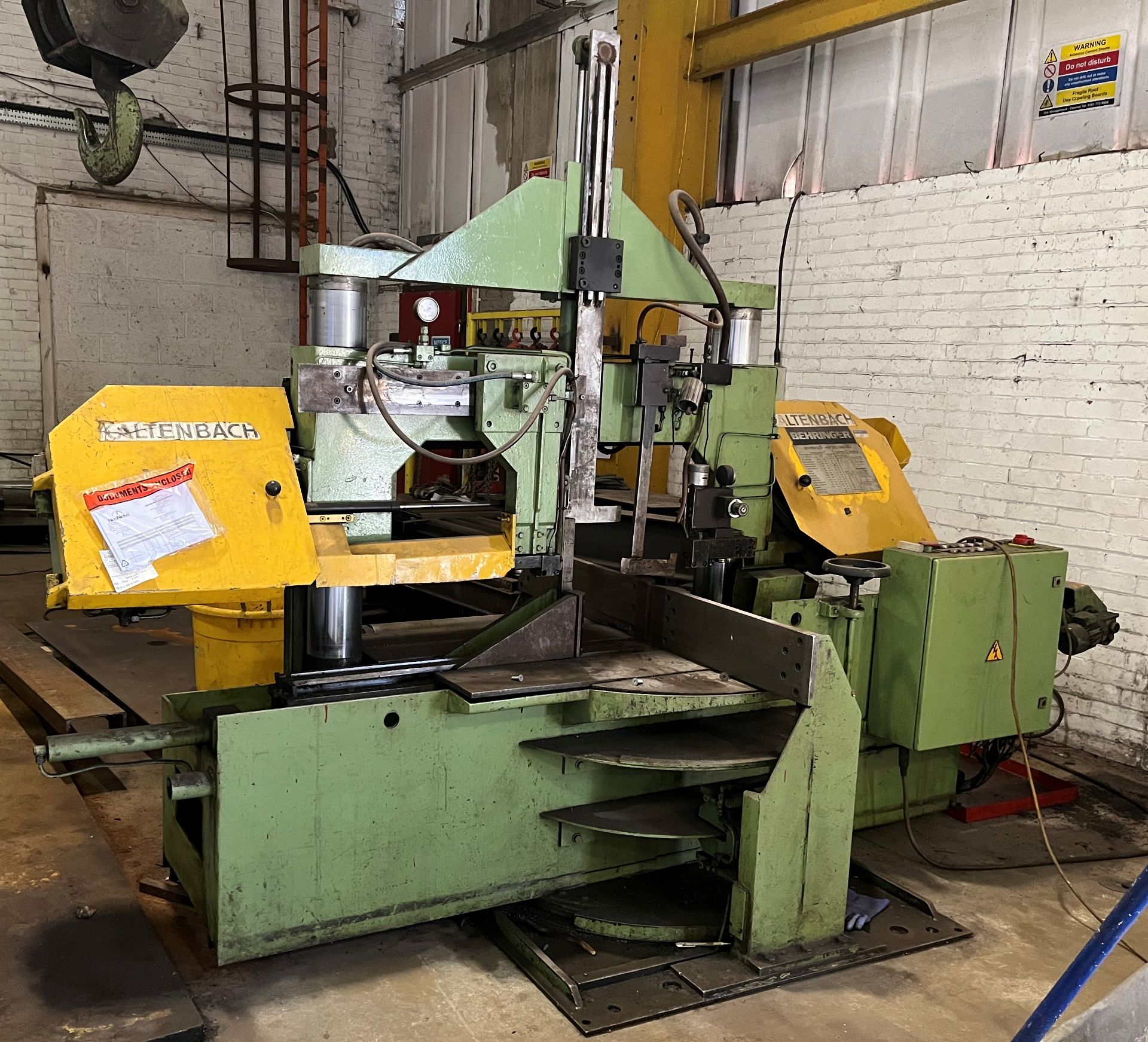 Behringer HBP 340/700 Horizontal Bandsaw