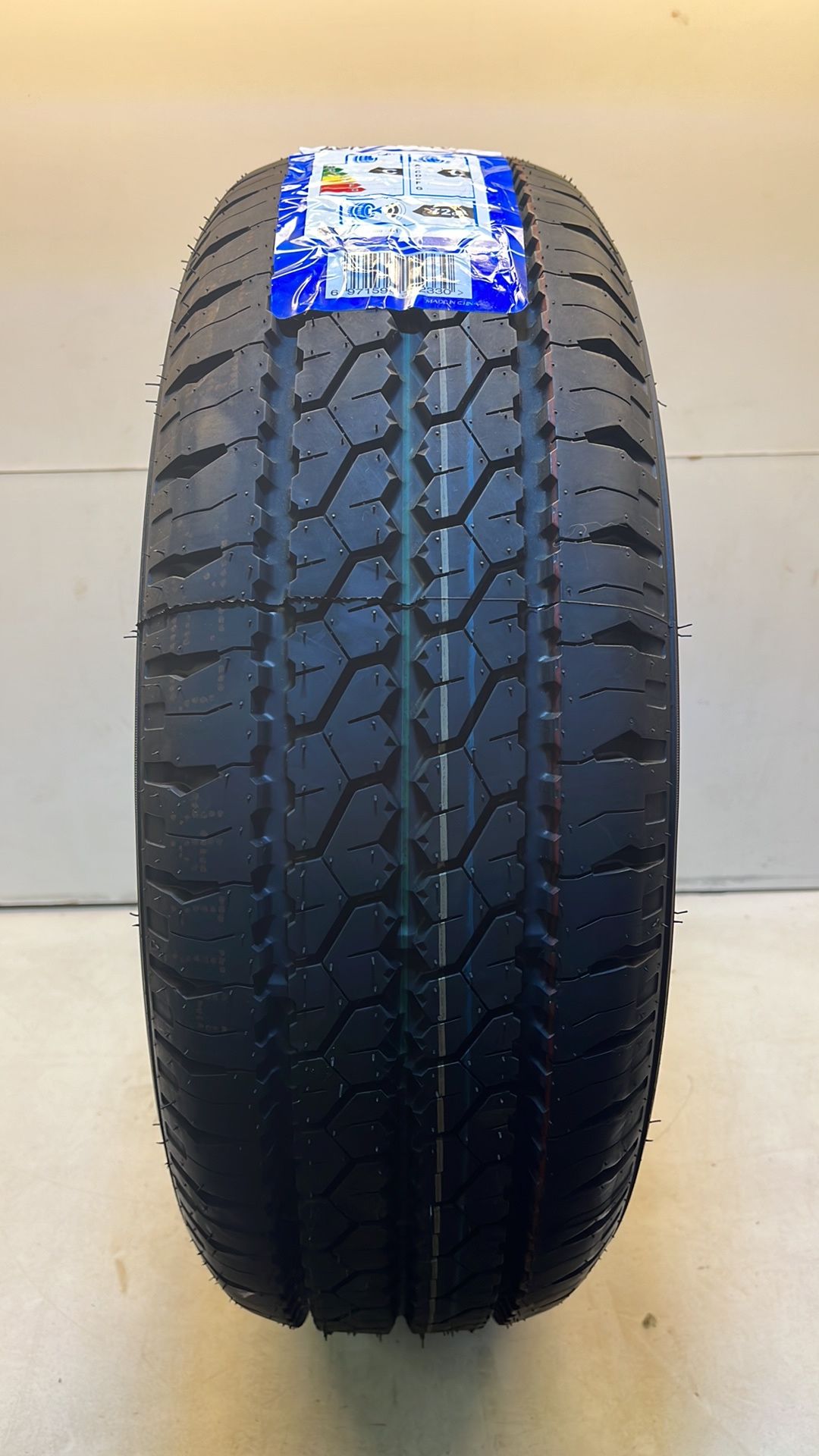 Compasal | Vanmax | 205/65/R16 Tyre - Image 2 of 6