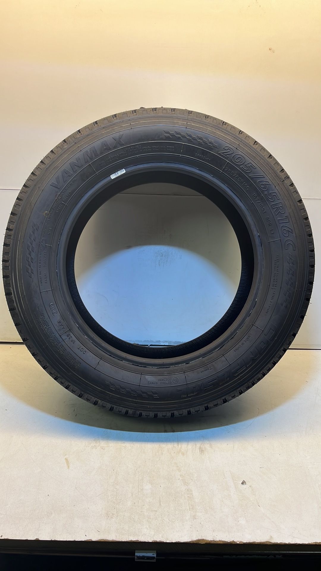 Compasal | Vanmax | 205/65/R16 Tyre - Image 3 of 6