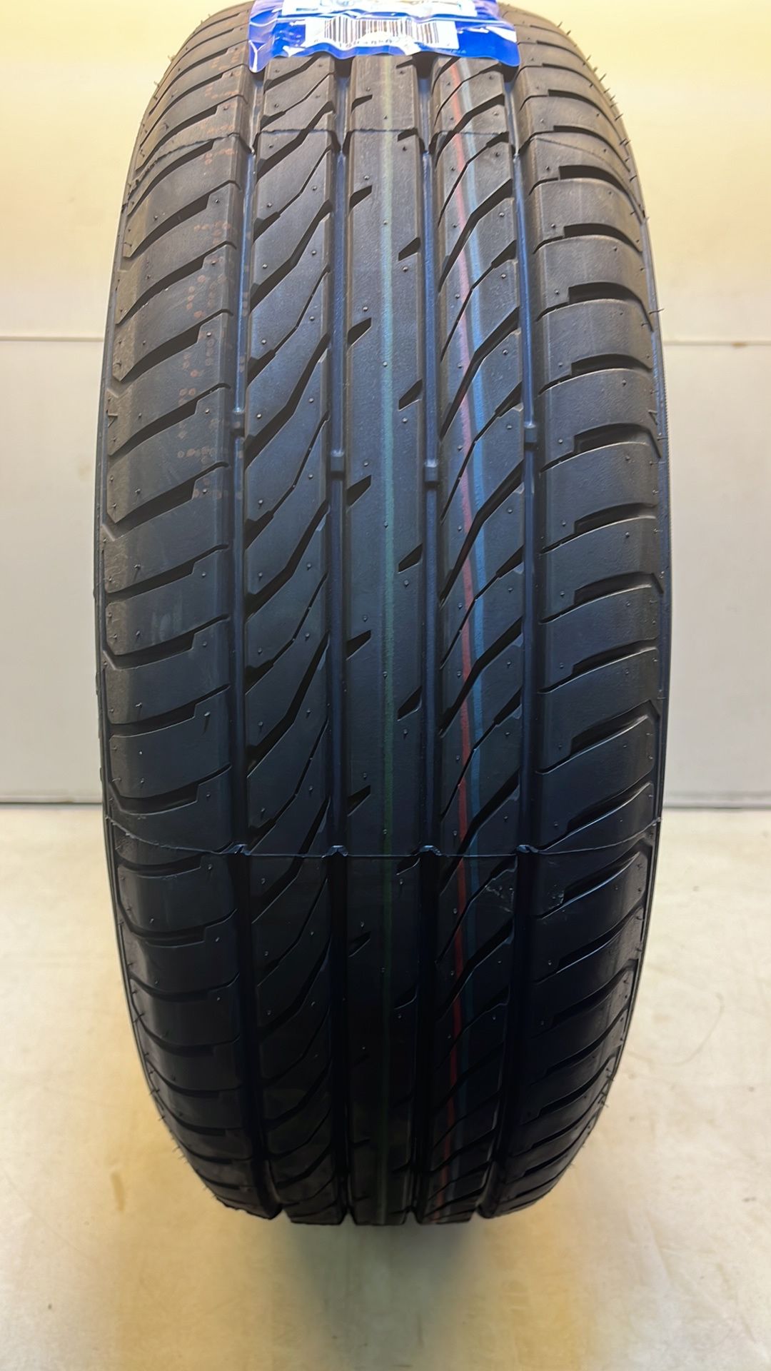Compasal | Grandeco | 195/60R16 Tyre - Image 2 of 6