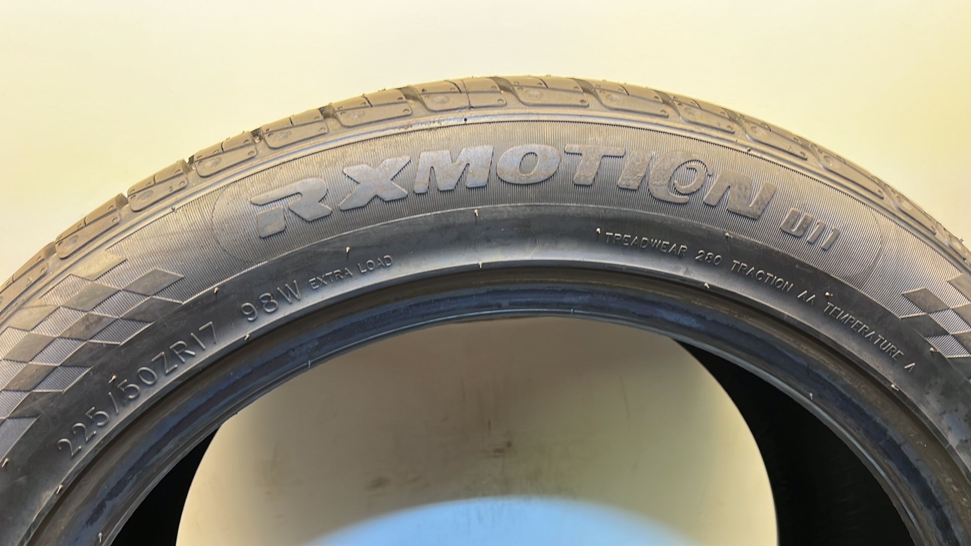 Roadx | Rxmotion U11 | 225/50ZR17 Tyre - Image 5 of 6