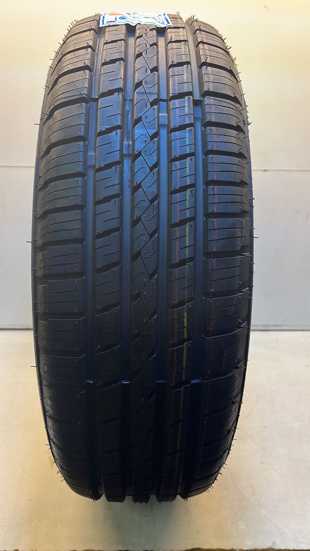 Hifly | Vigorous HT601 | 215/65R17 Tyre - Image 2 of 5