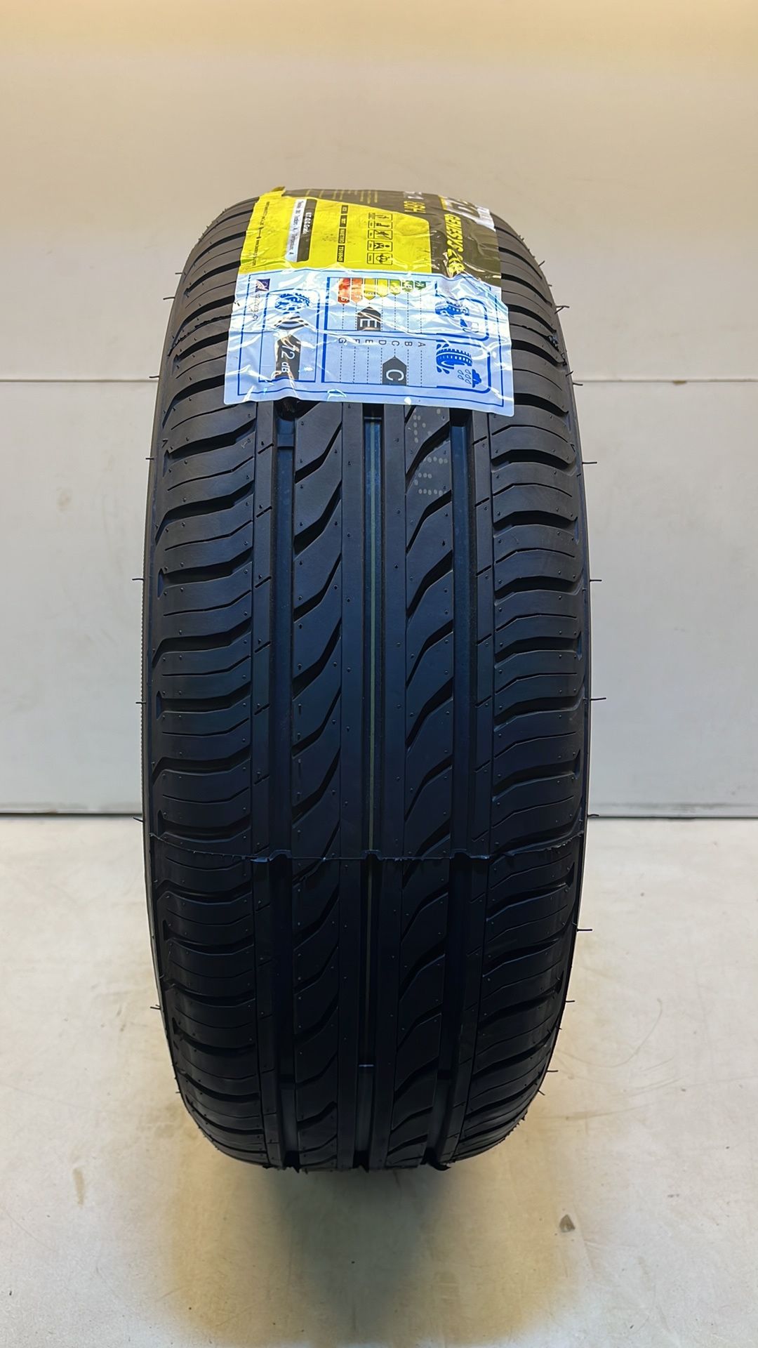 Boto | Genesys218 | 185/65R14 Tyre - Image 2 of 6