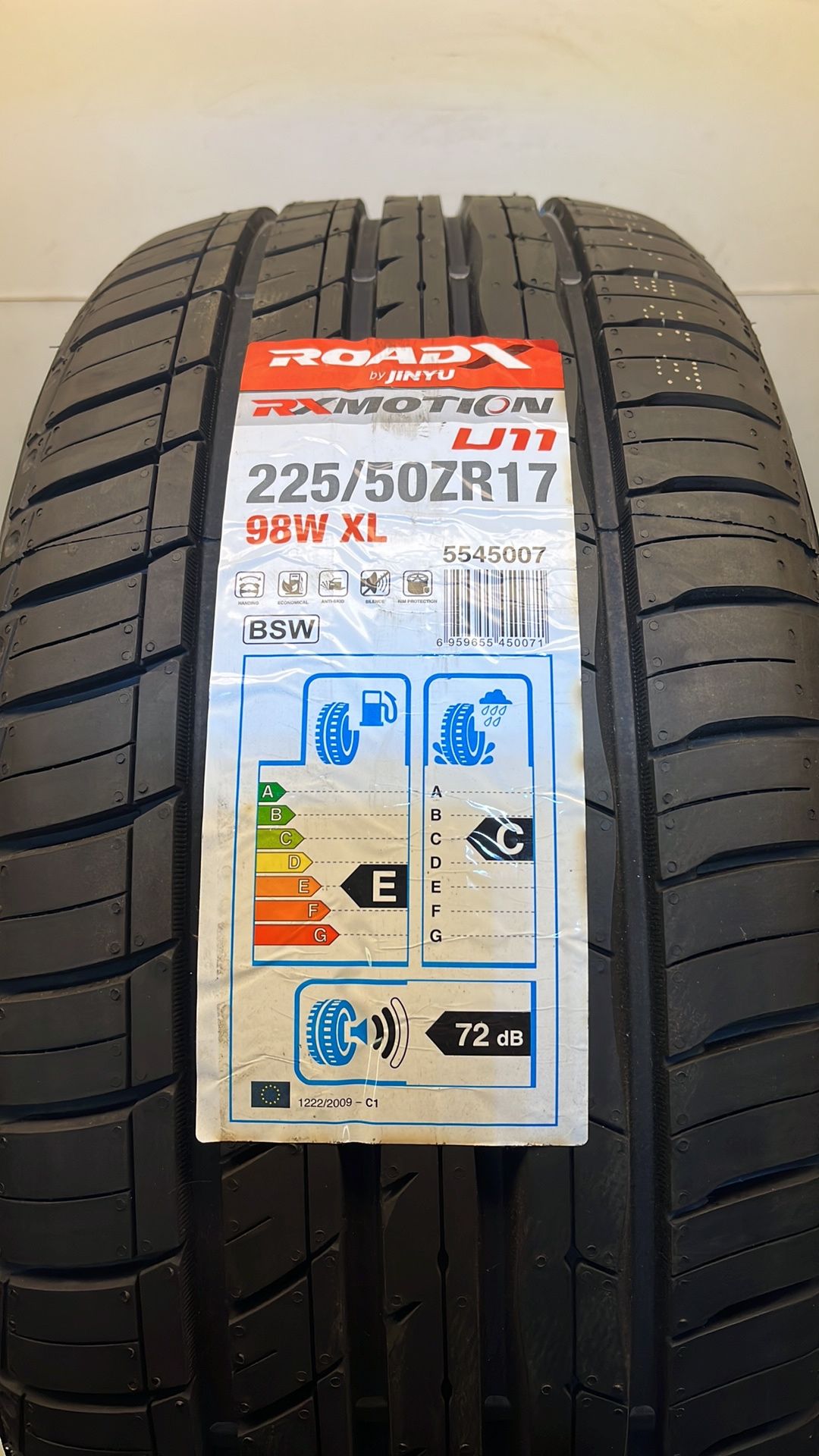 Roadx | Rxmotion U11 | 225/50ZR17 Tyre