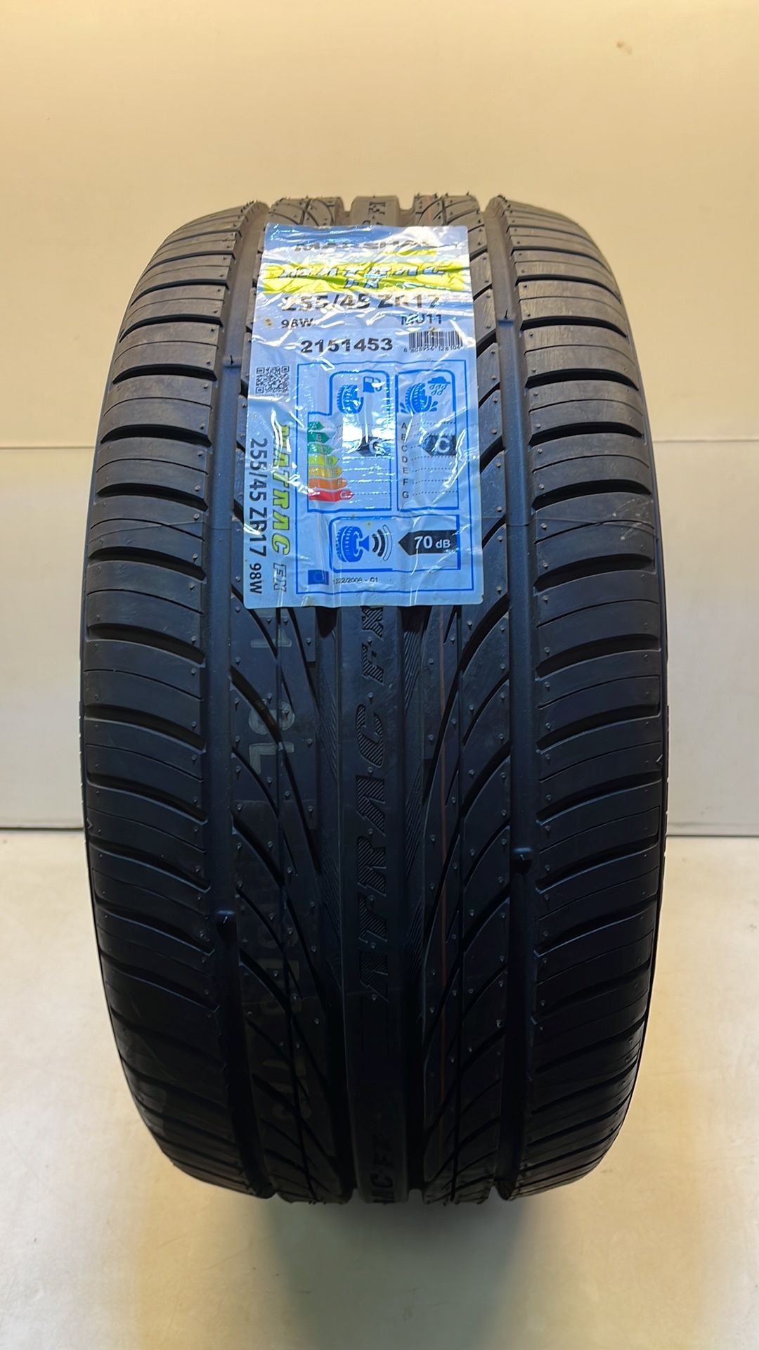 Marshall | Matrac Fc | 255/45 ZR17 Tyre - Image 2 of 5