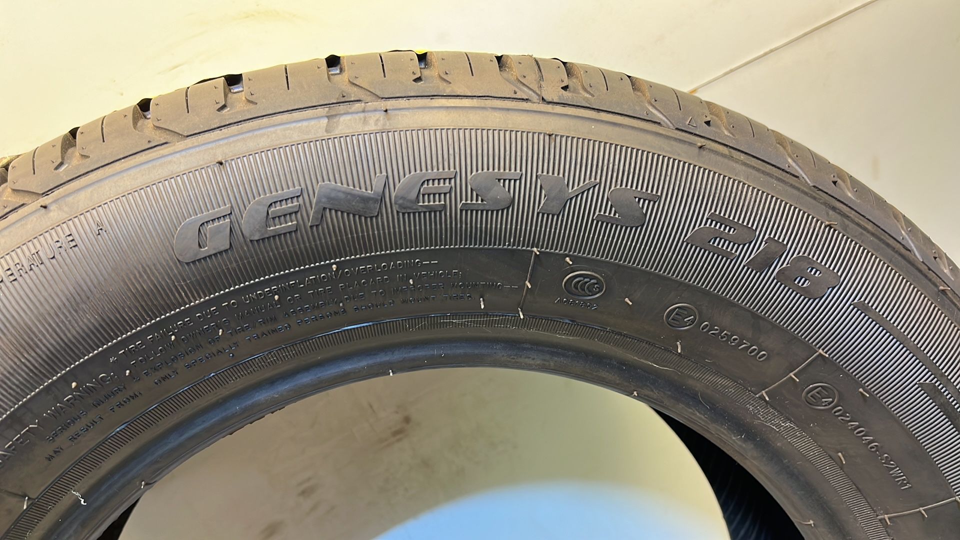 Boto | Genesys218 | 185/65R14 Tyre - Image 5 of 6