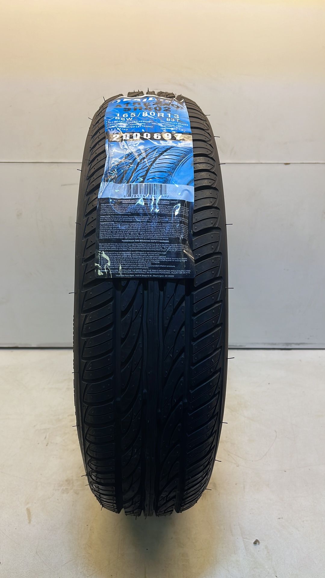 Suilun | Aterezzo SH402 | 165/80R13 Tyre - Image 2 of 6