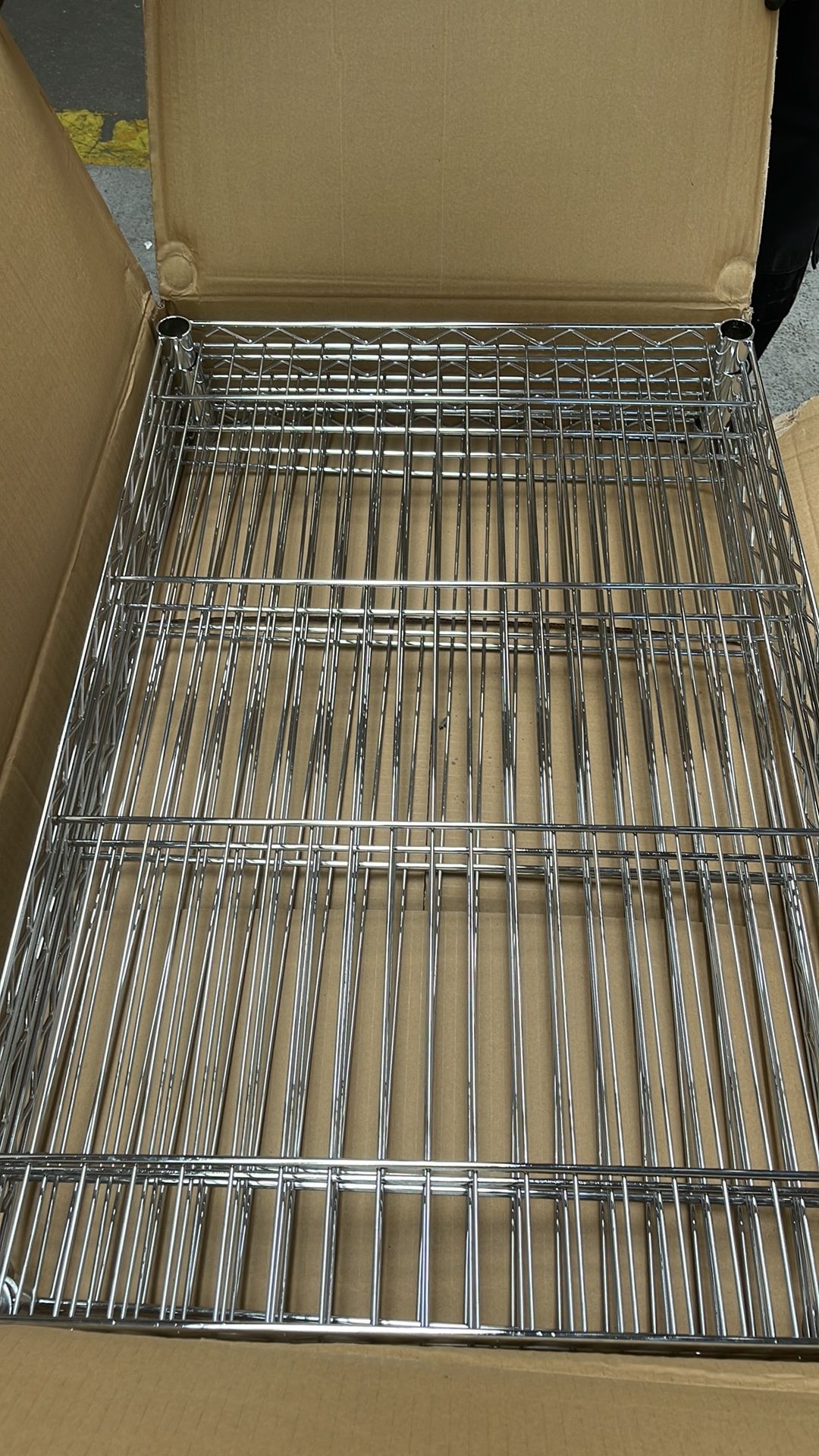 Mixed Pallet Containing Petmate Medium Portable Pet Kennels, Shelving, 1/2 Frame Dining Tables ( Not - Image 7 of 12