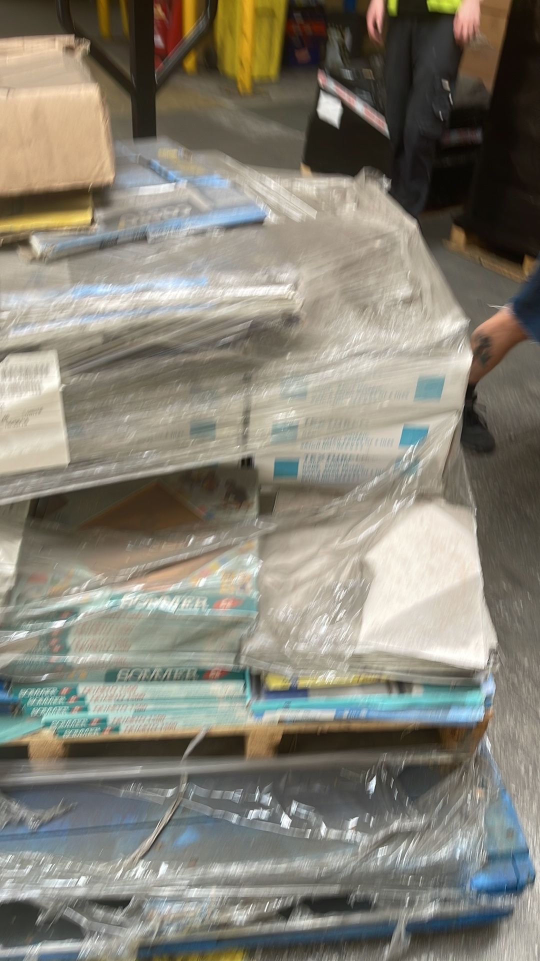 Clearance Pallet Of Various Tiles - Image 2 of 21