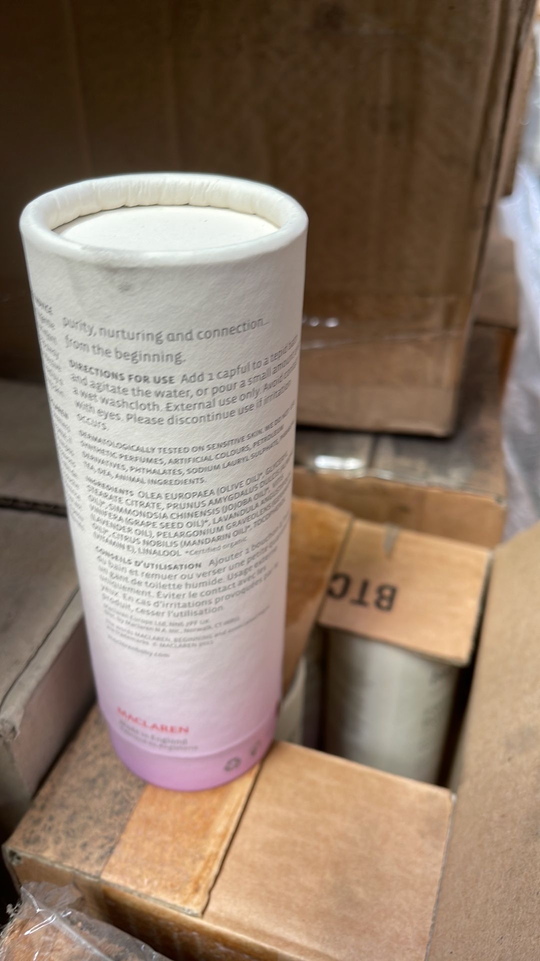 Mixed Pallet Of Calming Bath Milk & Wallpaper Borders - see Description - Image 10 of 10