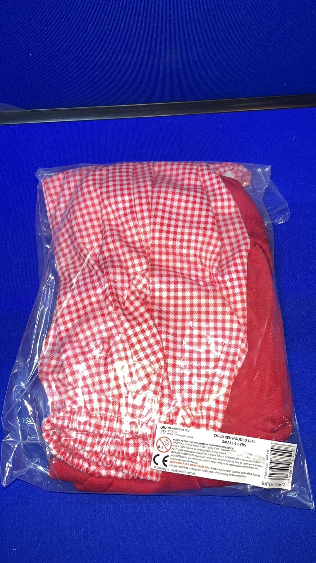 15 x Henbradnt LTD Child Red Hooded Girl Fancy Dress Costumes - Image 2 of 4