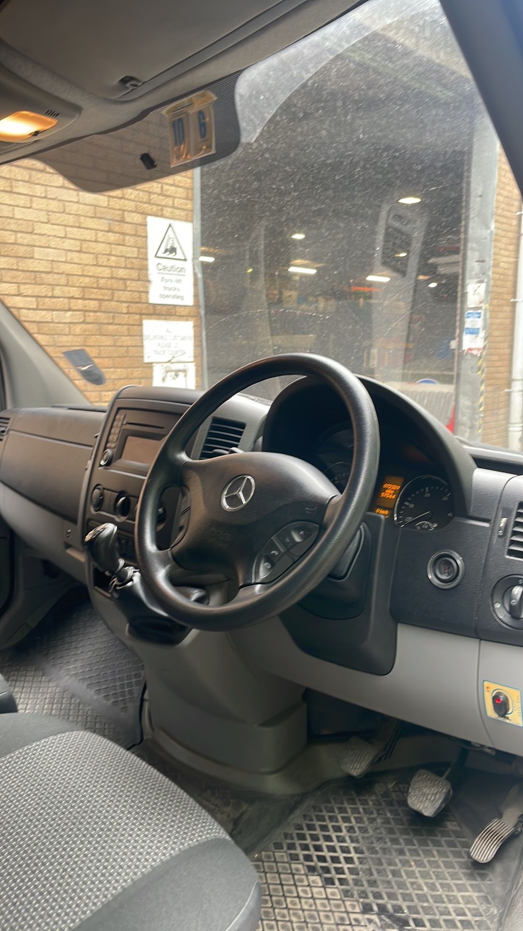 Mercedes-Benz Sprinter Luton Van White | Reg: DG63 NKH | Mileage: 72,329 - Image 14 of 22