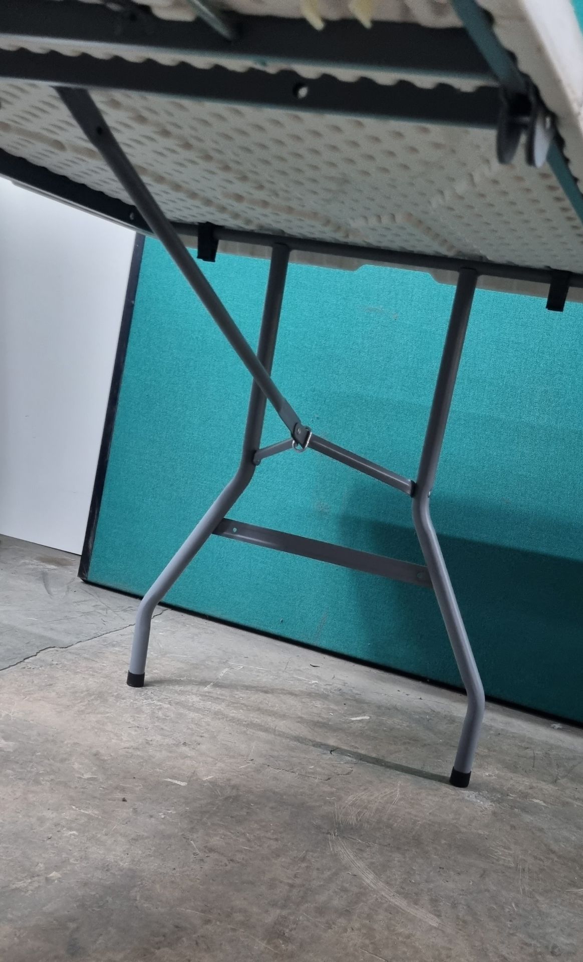 Foldable Table With Legs 1800MM X 740MM - Image 3 of 4