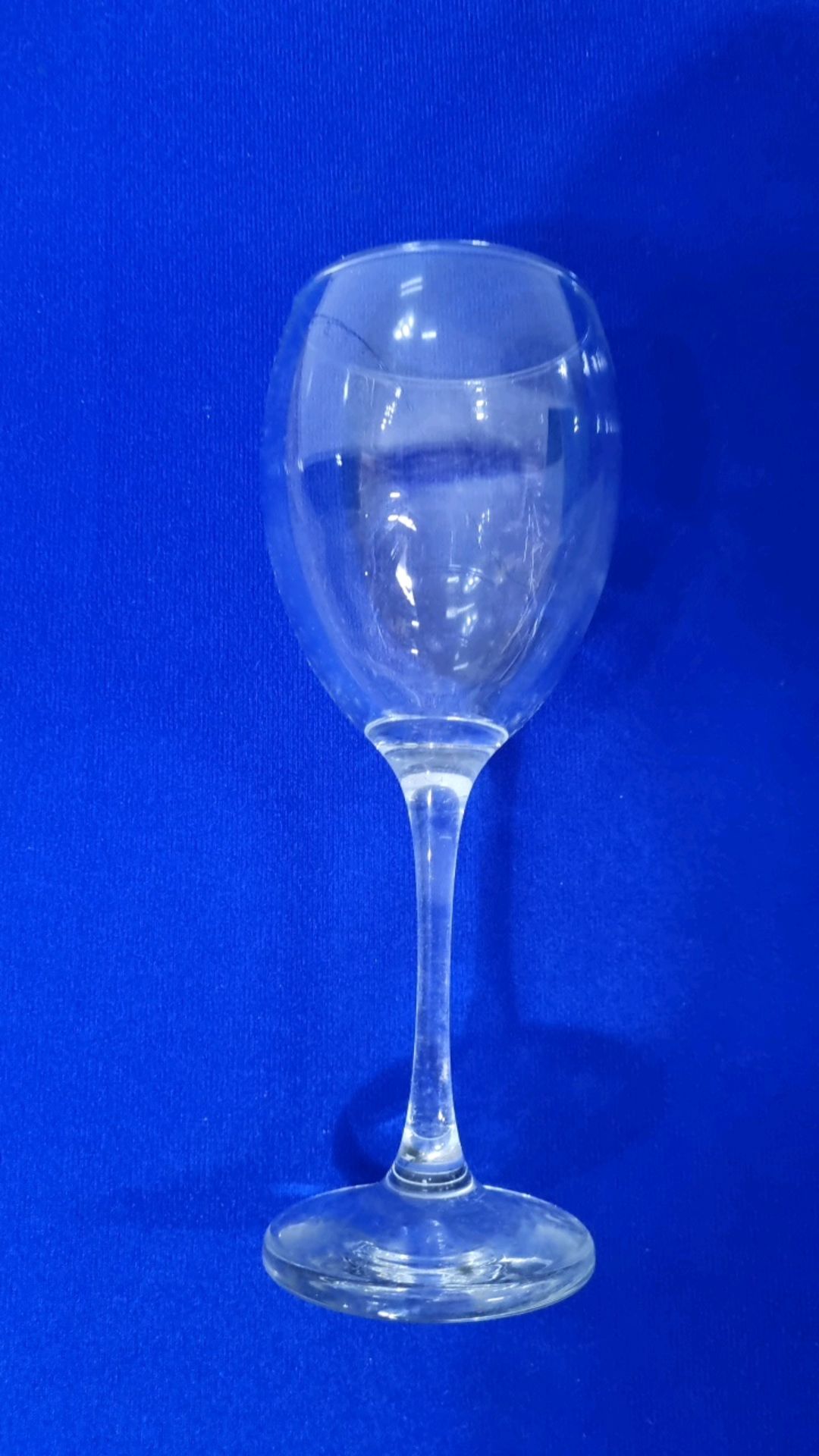 35 x Glass Champagne Flutes - Image 5 of 5