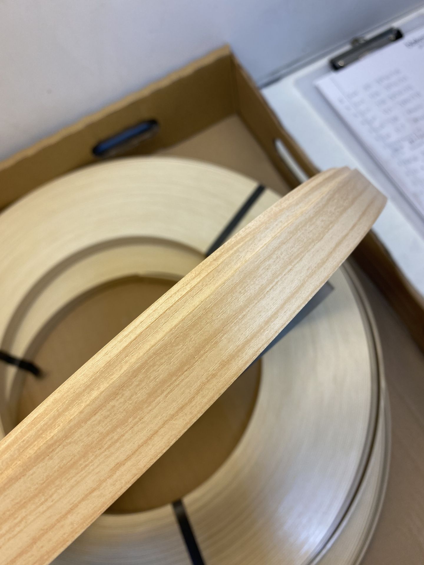 2 1/2 Reels Of 75M x 23mm Maple ABS Edge Trim - See Pictures - Image 2 of 4