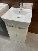 Options Range 500 Cabinet & Basin