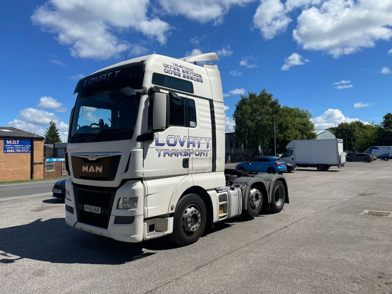 ONLINE AUCTION | Fleet of MAN Tractor Units | 40ft Curtain Sided Trailers (Montracon, Lawrence David & M&G) | Garage Equipment