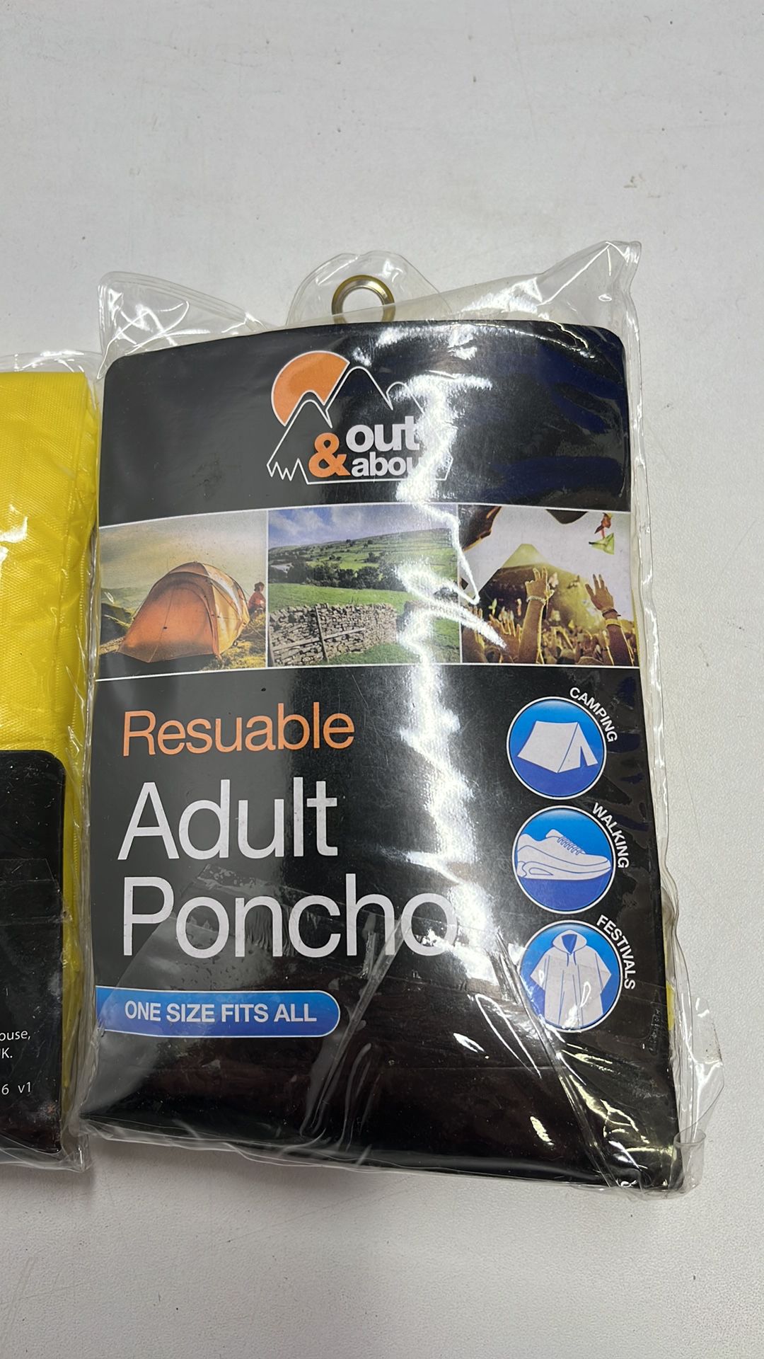 35 x Out And About Reusable Adult Ponchos - Image 2 of 4