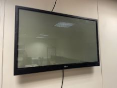 LG Wall Mounted Television | NO REMOTE