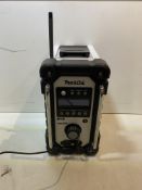 Makita 18v DMR104 Job Site Radio DAB/FM/AUX