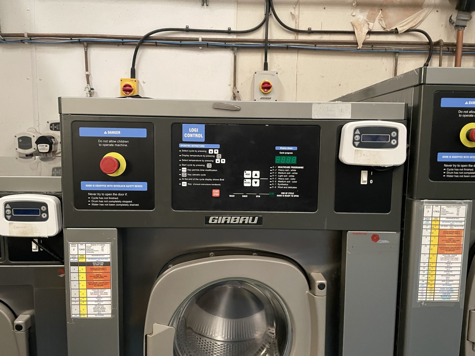 Girbau HS6013 LCE 13kg Commercial Washing Machine w/ 4 Pump LDRY Dispenser - Image 6 of 10