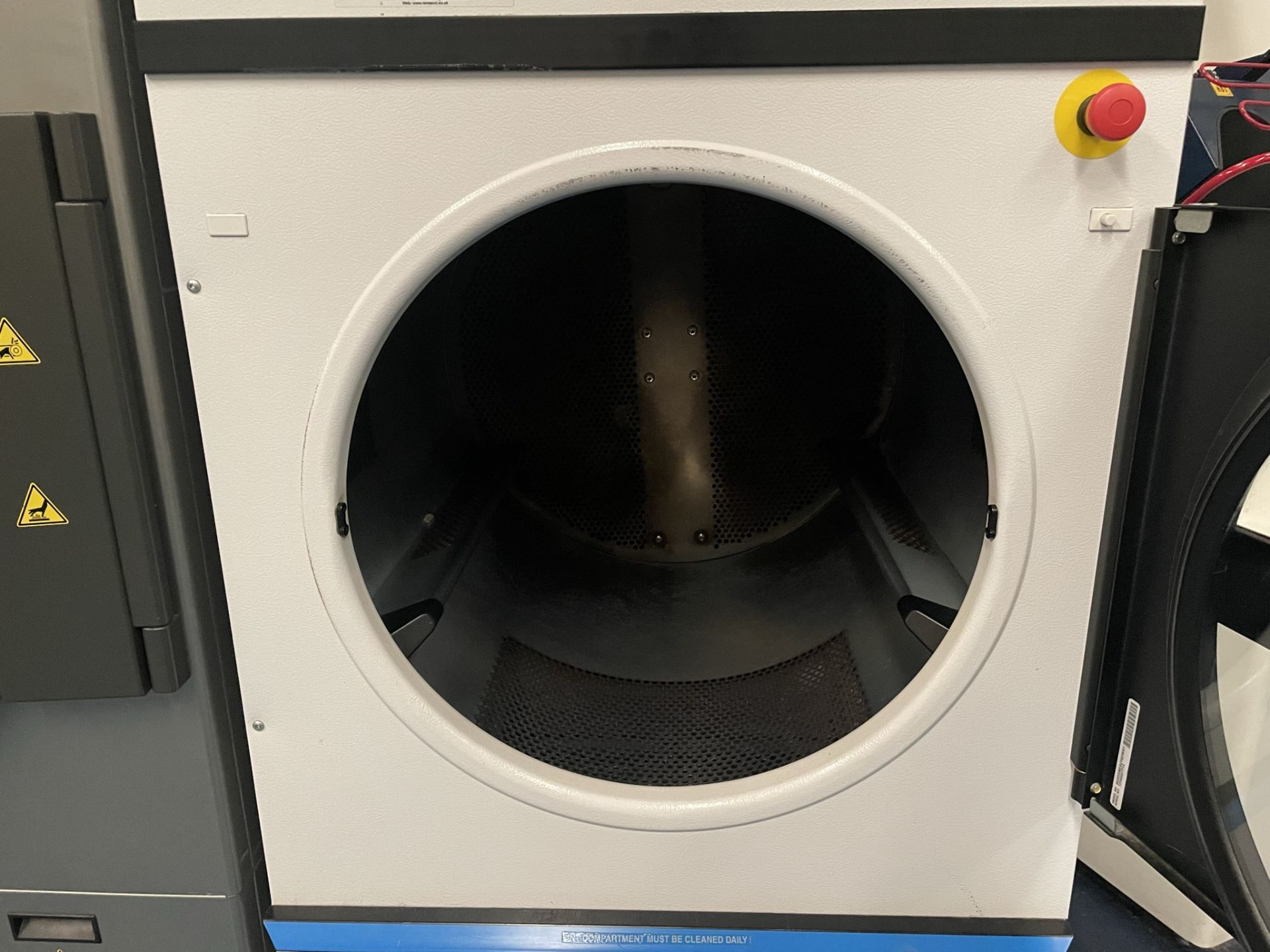 Girbau Pro Series II GU035NEOJIG2W01 23kg Commercial Tumble Dryer - Image 4 of 5