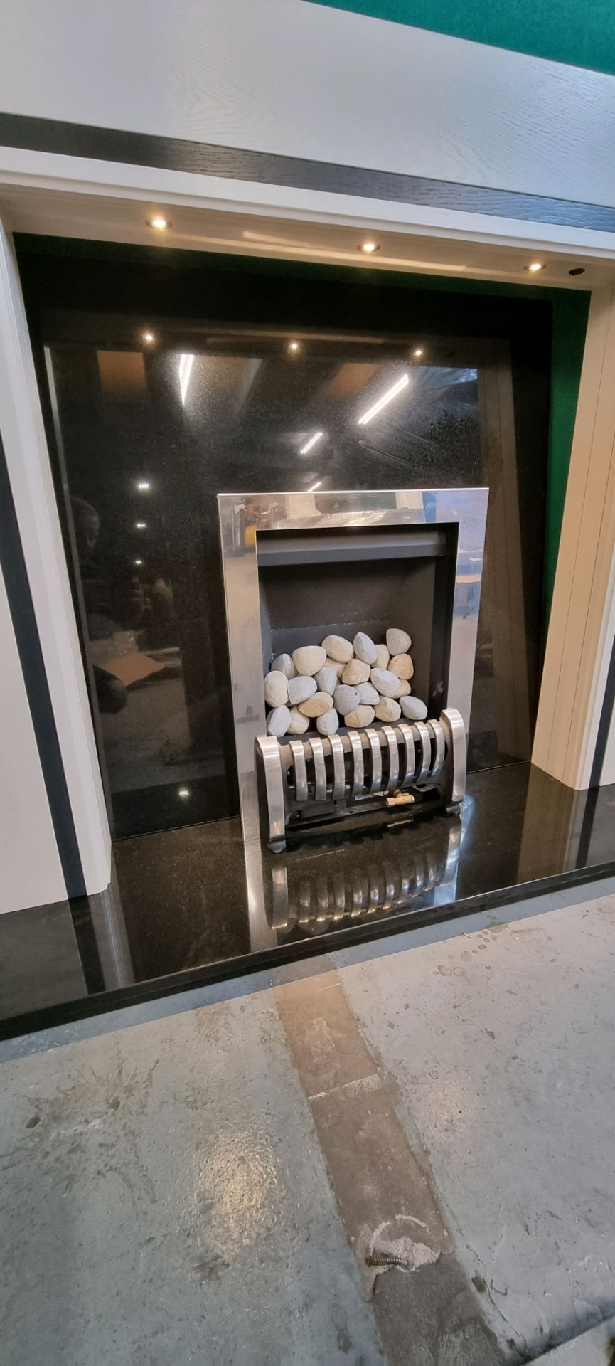 Ex Display Oyster Surround w/ Black Granite Set & Touch Top Control Gas Fire RRP £1,774 - Image 3 of 6
