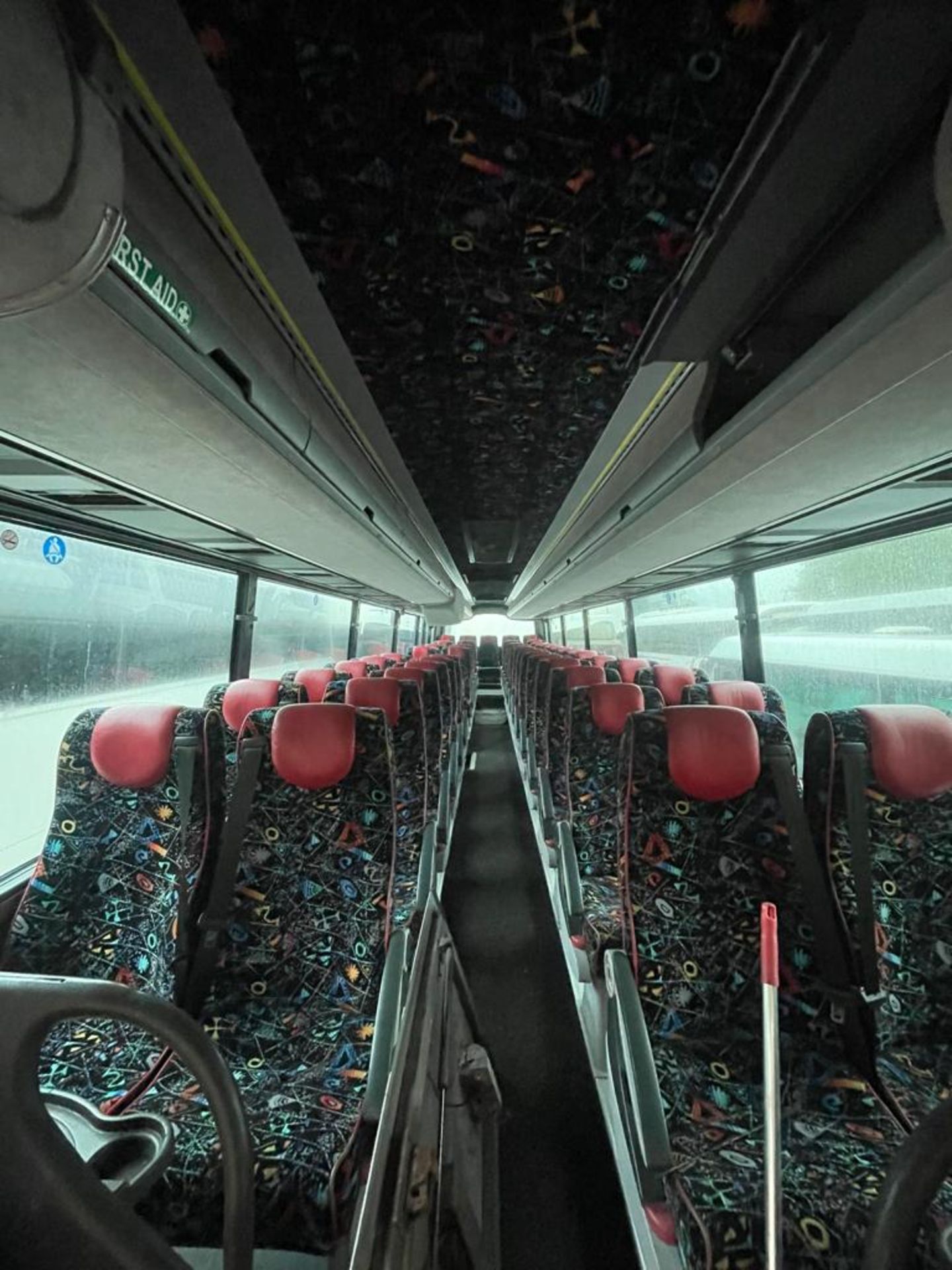 MAN R Series 18.360 Single Decker 53 Seater Coach | YN07 EBV | 619,898km - Image 8 of 9